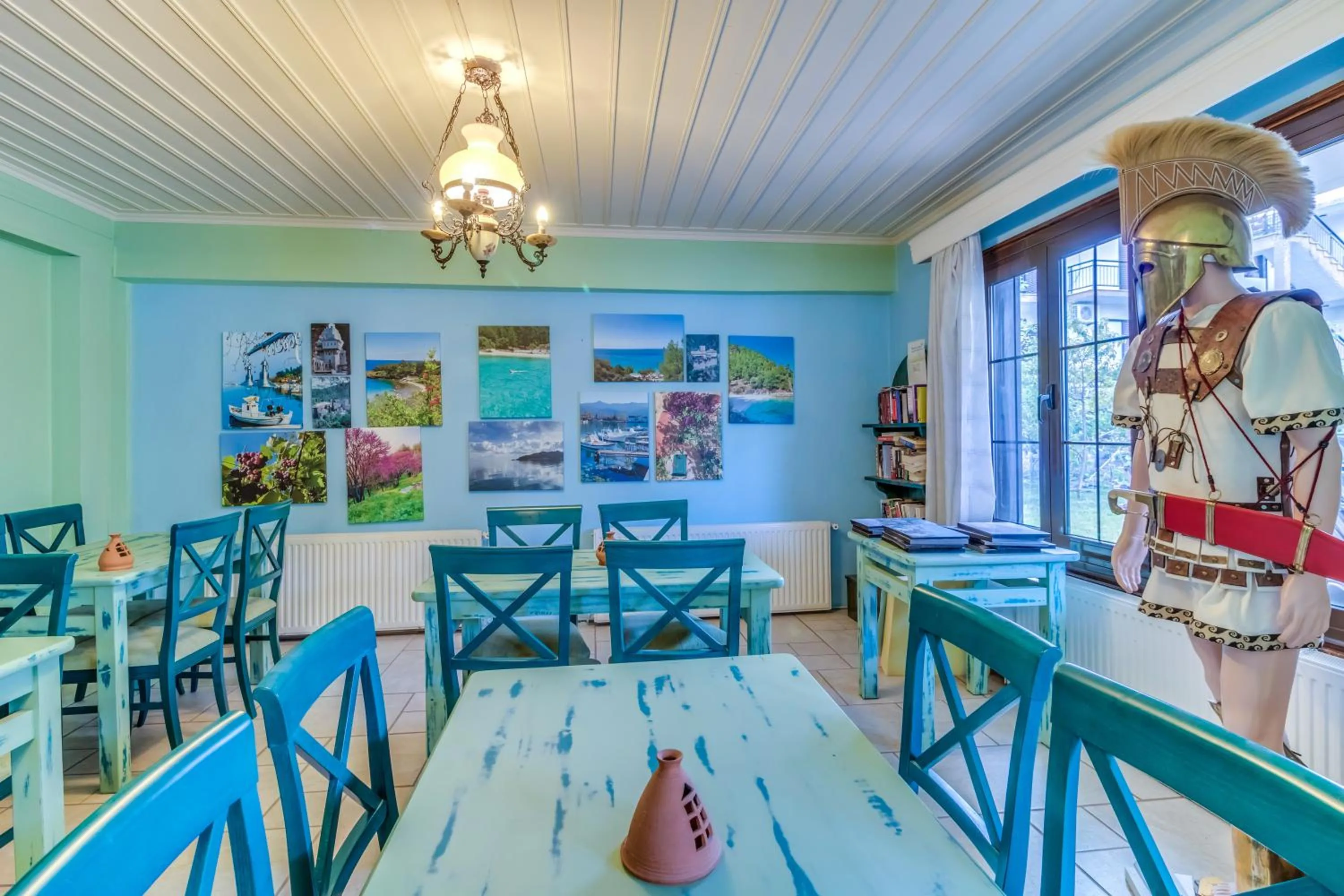 Restaurant/places to eat in Hotel Pegasus-Adult Friendly
