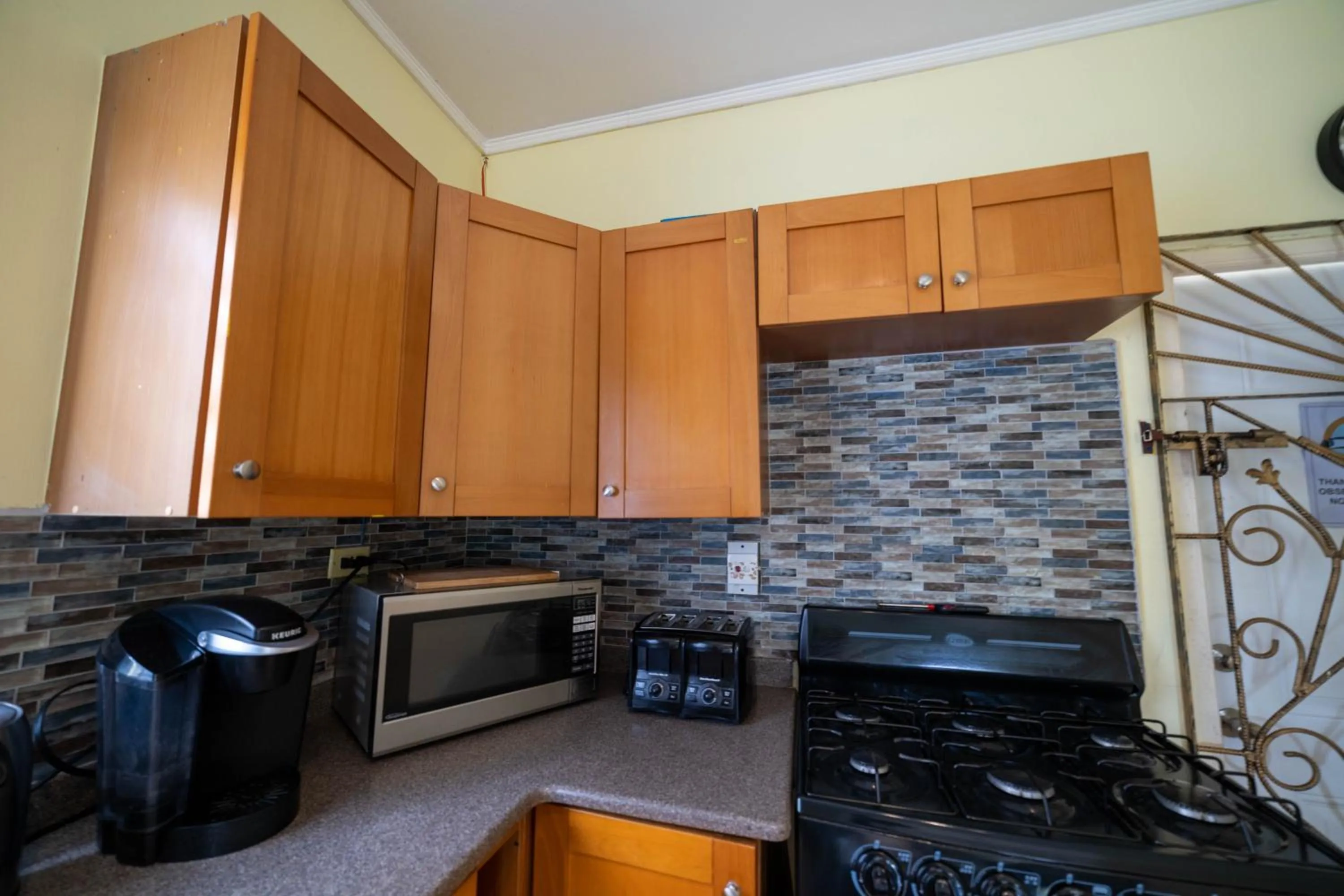 Kitchen or kitchenette in Nickels Garden Villas
