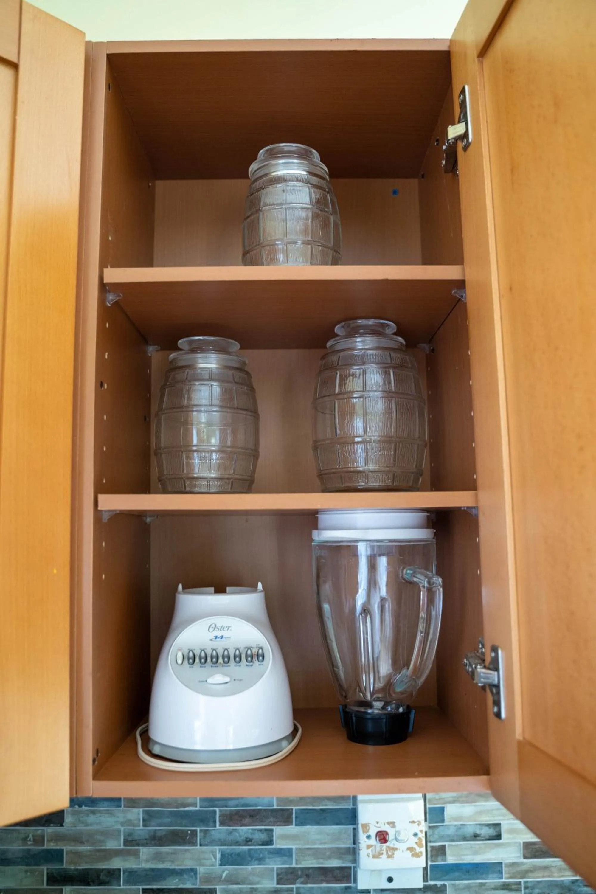 Kitchen or kitchenette in Nickels Garden Villas