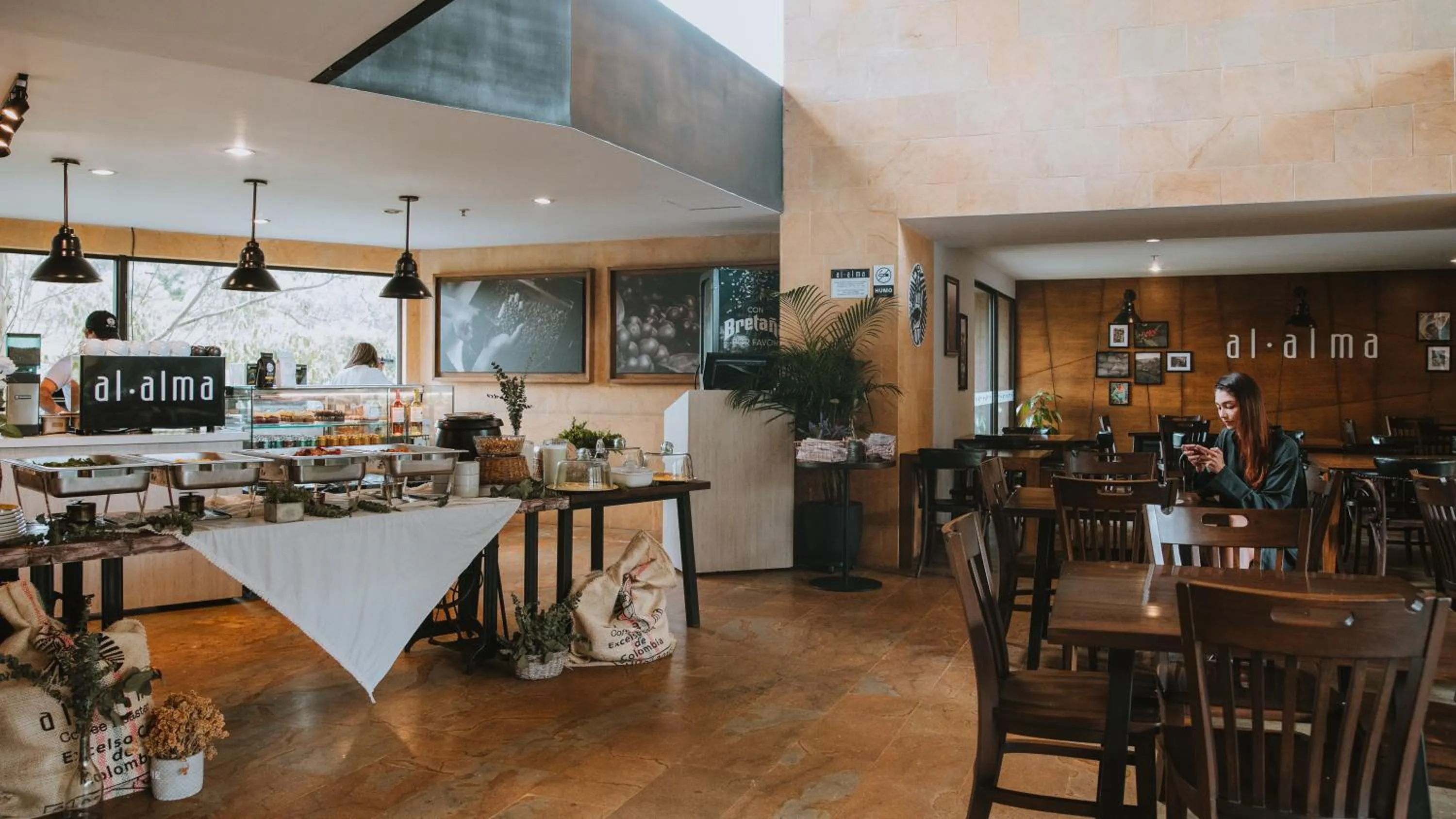 Restaurant/places to eat in Travelers Rio Verde Living Suites