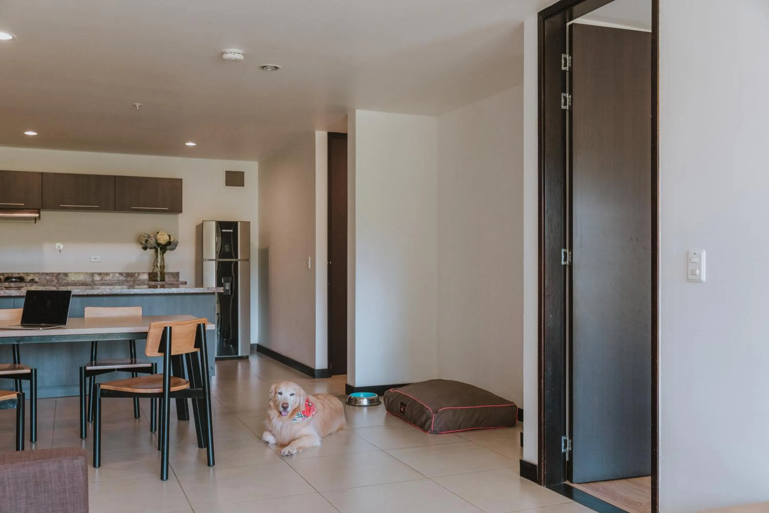 Seating area in Travelers Rio Verde Living Suites