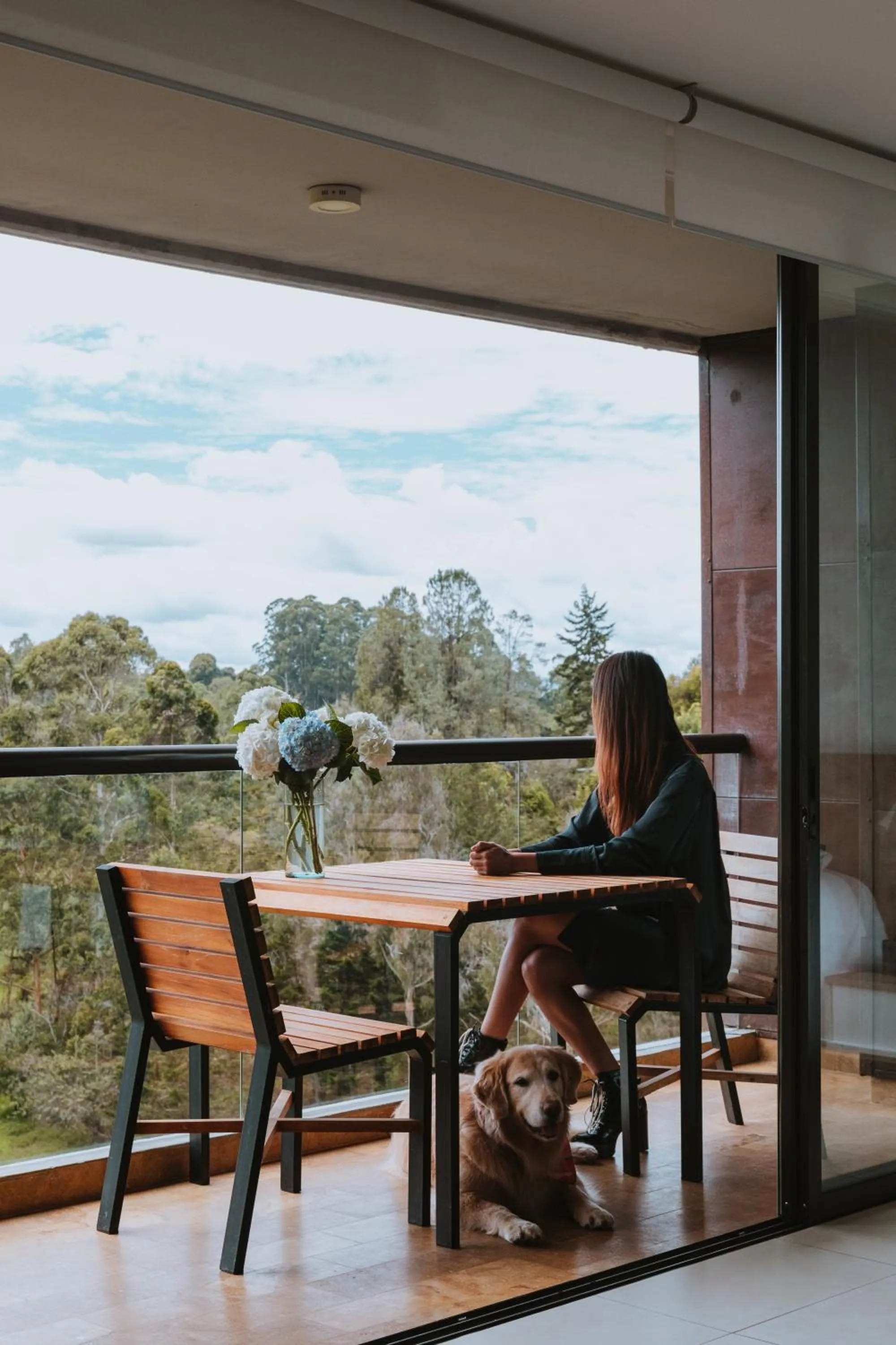 People in Travelers Rio Verde Living Suites