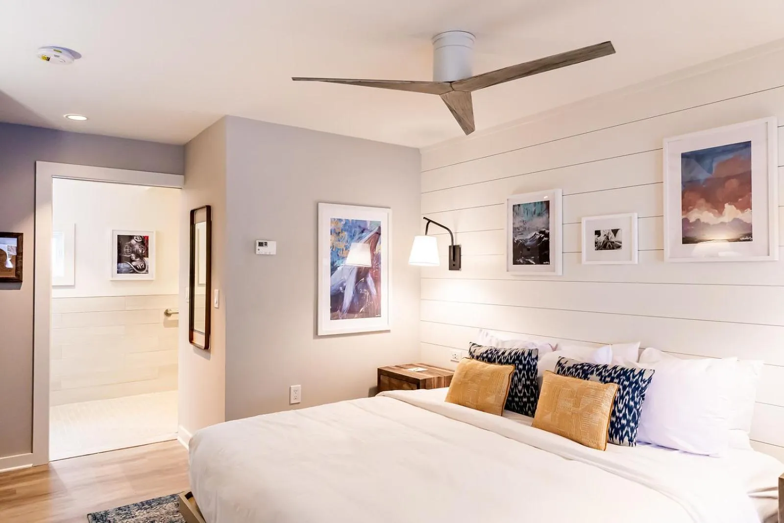 Photo of the whole room, Bed in Boarding House Cape May