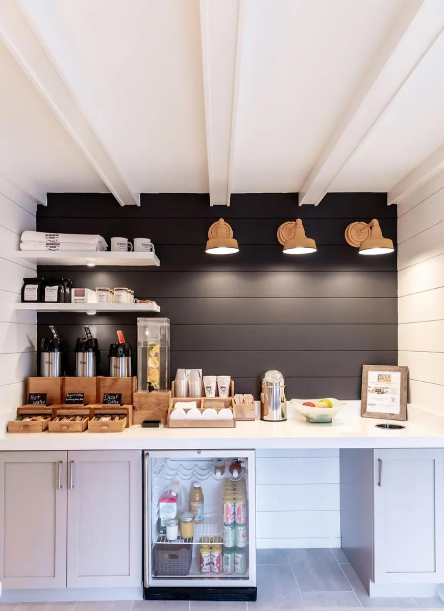 Coffee/tea facilities in Boarding House Cape May