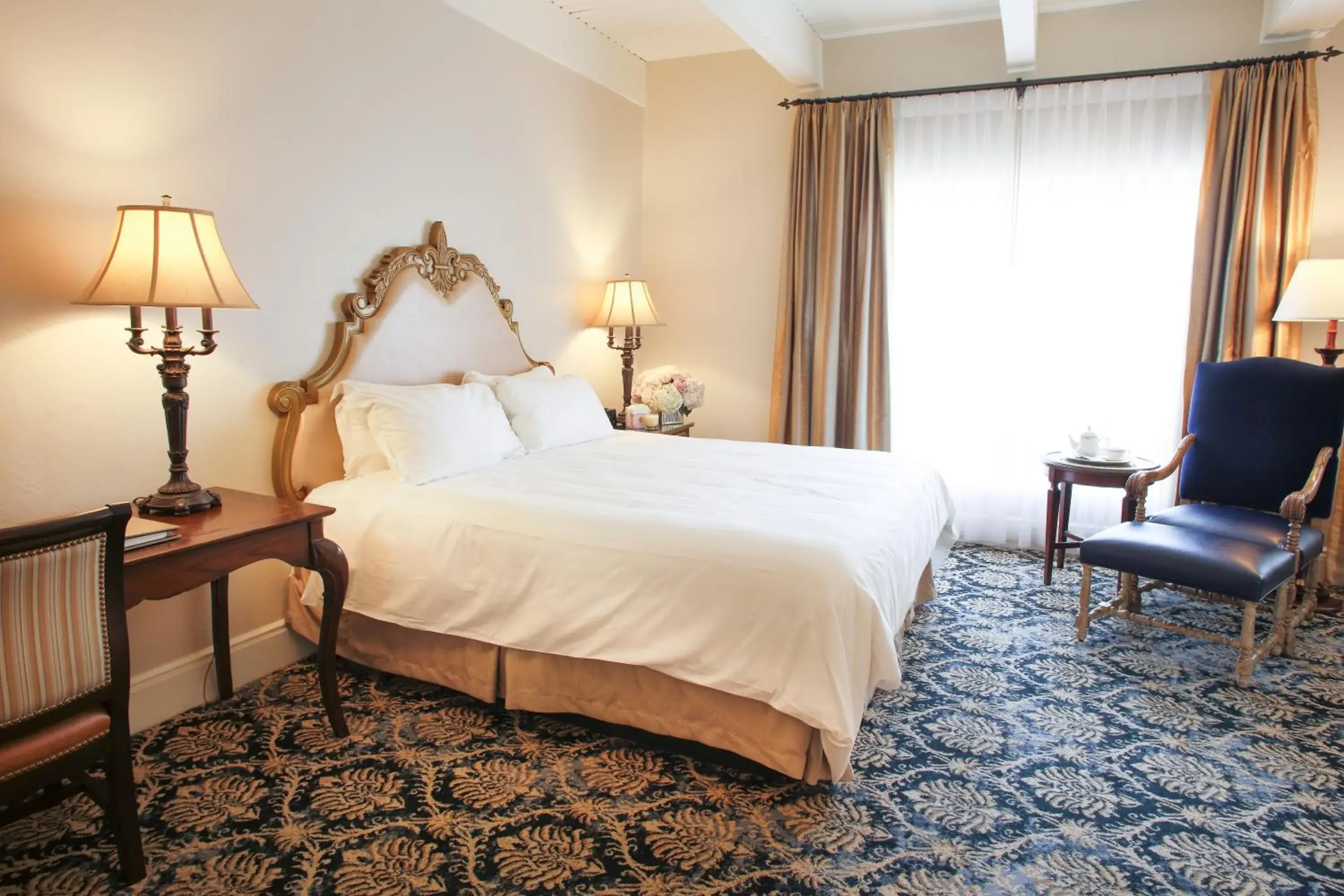 Deluxe Queen Room in The Mission Inn Hotel and Spa Deluxe Queen Room in The Mission Inn Hotel and Spa