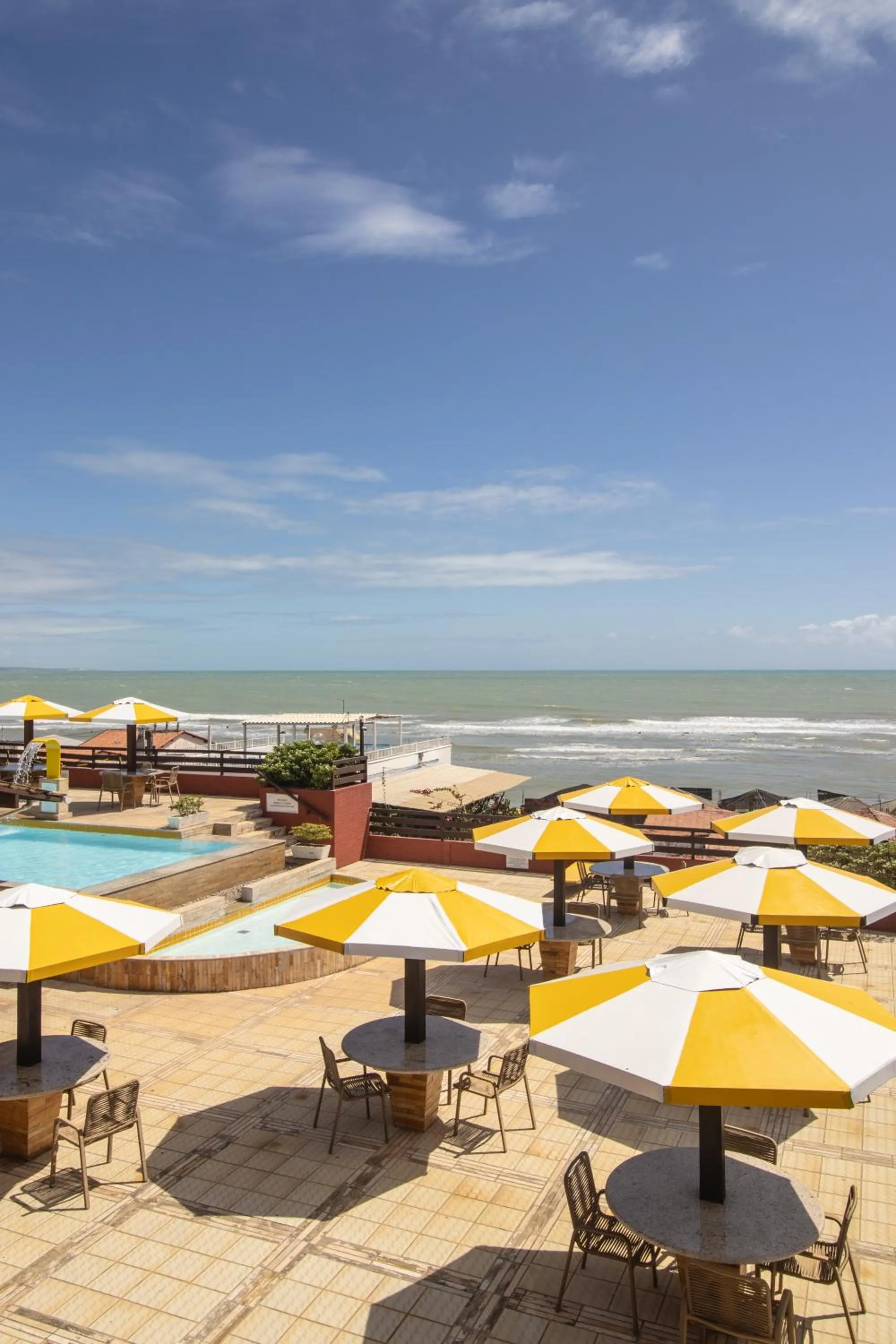 Pipas Ocean by Pipa Centro