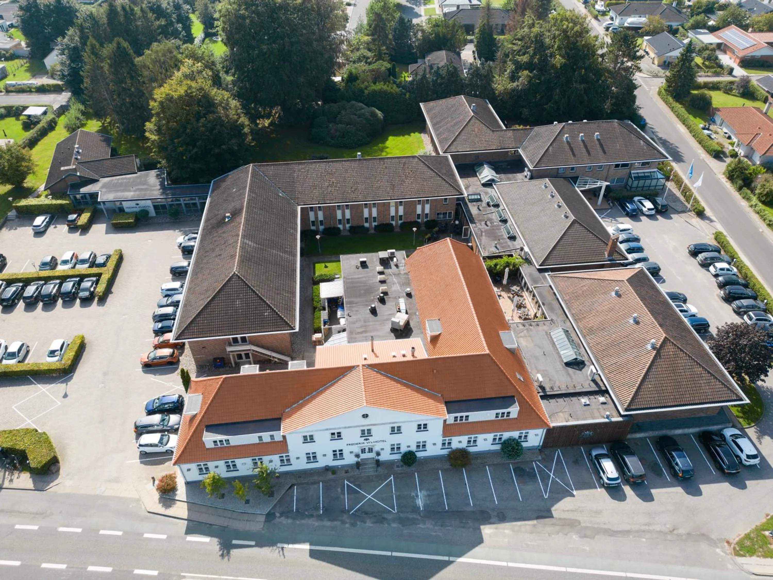Facade/entrance in Frederik VI's Hotel