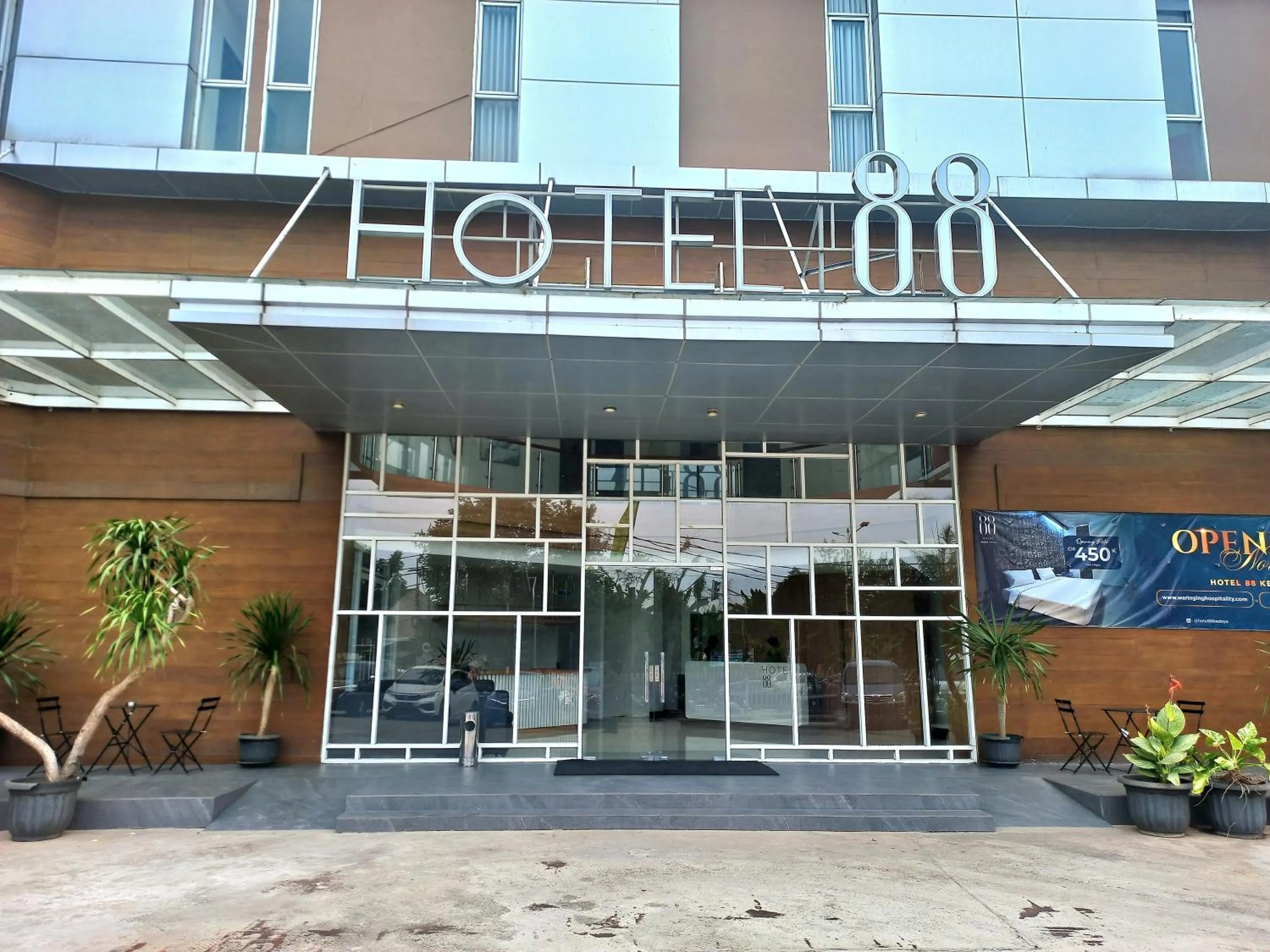 Property building in Hotel 88 Kedoya Jakarta