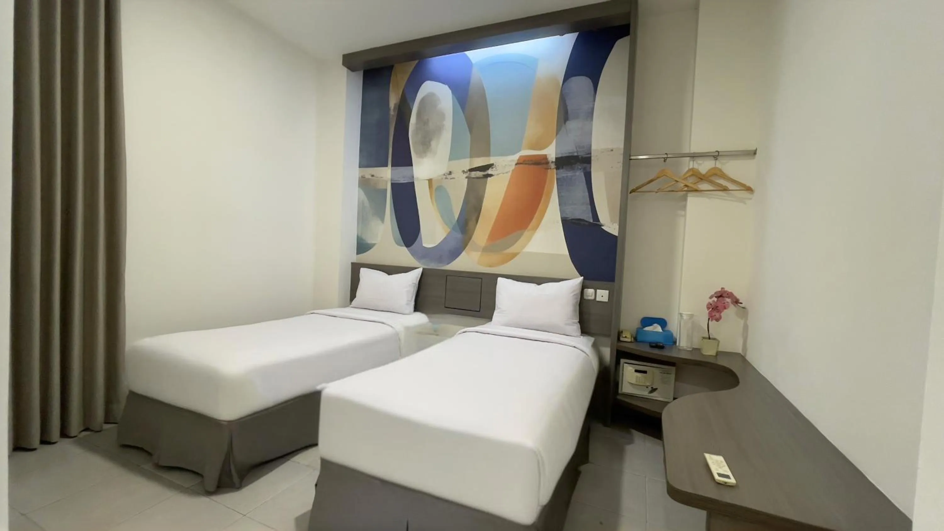 Bedroom, Bed in Hotel 88 Kedoya Jakarta