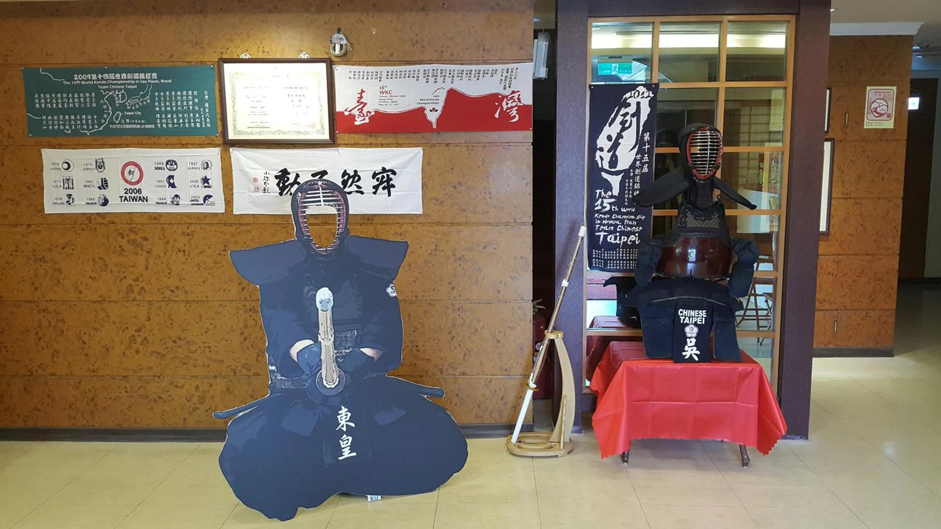 Facade/entrance in Empire Hotel