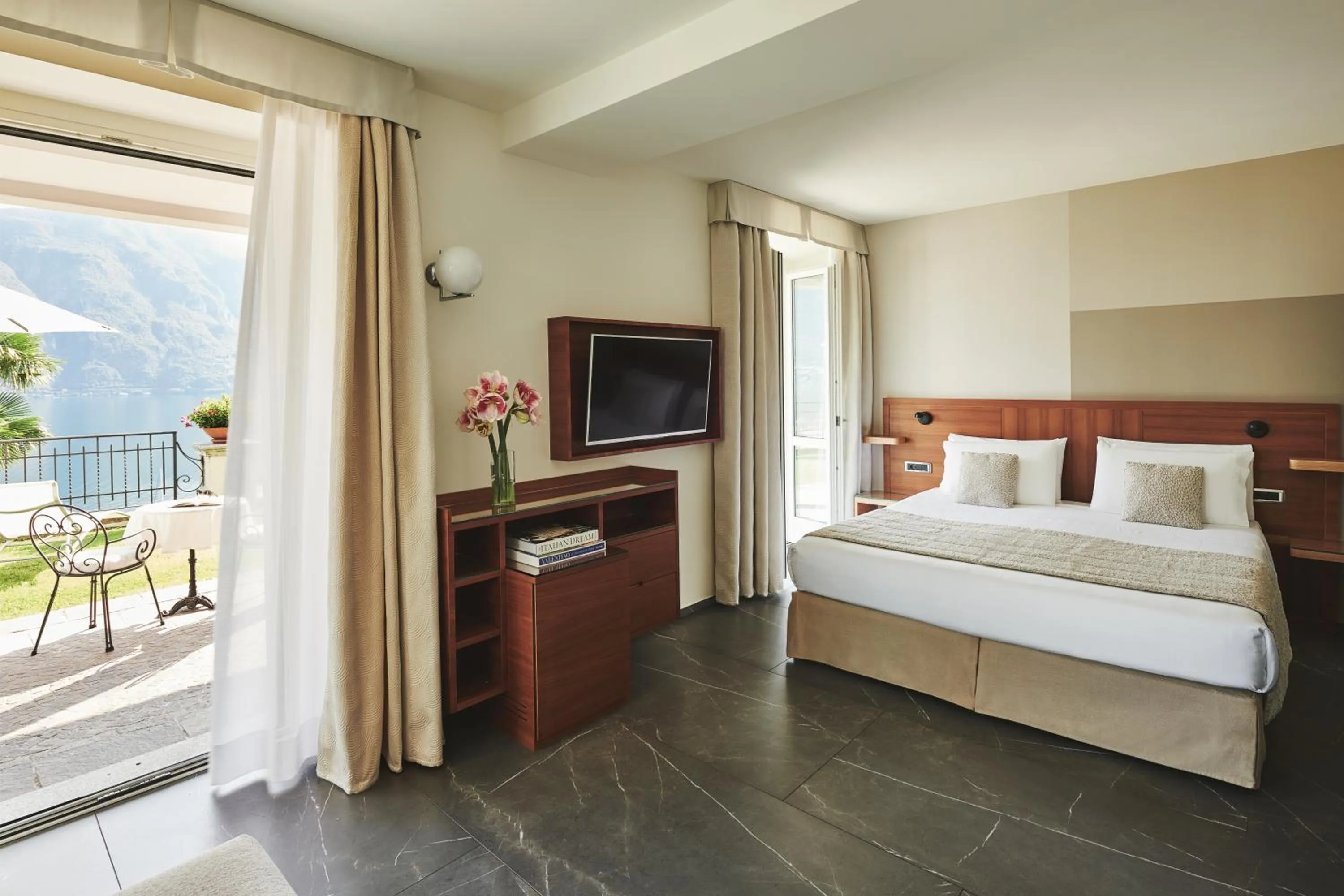 Bedroom, Bed in Hotel Belvedere