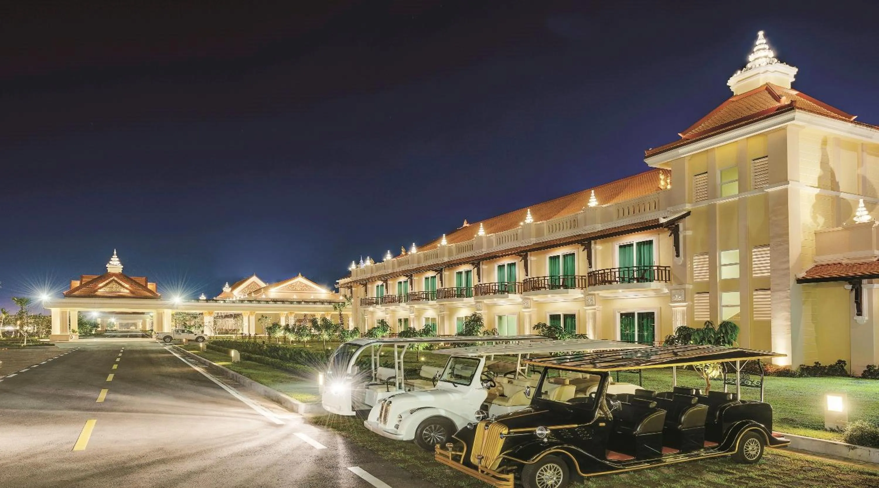 Parking in Sokha Siem Reap Resort & Convention Center