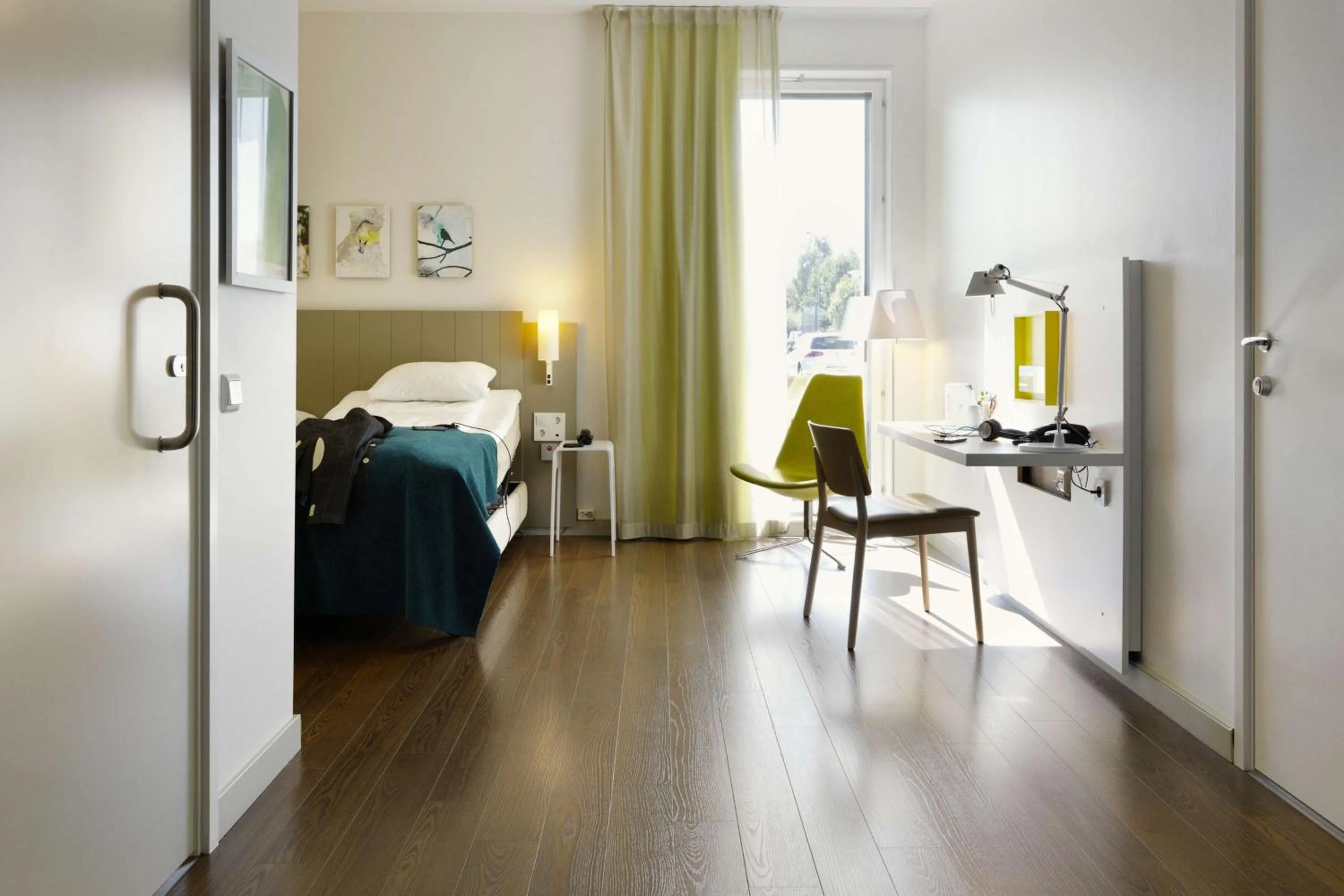 Photo of the whole room, Bed in Scandic Oslo Airport