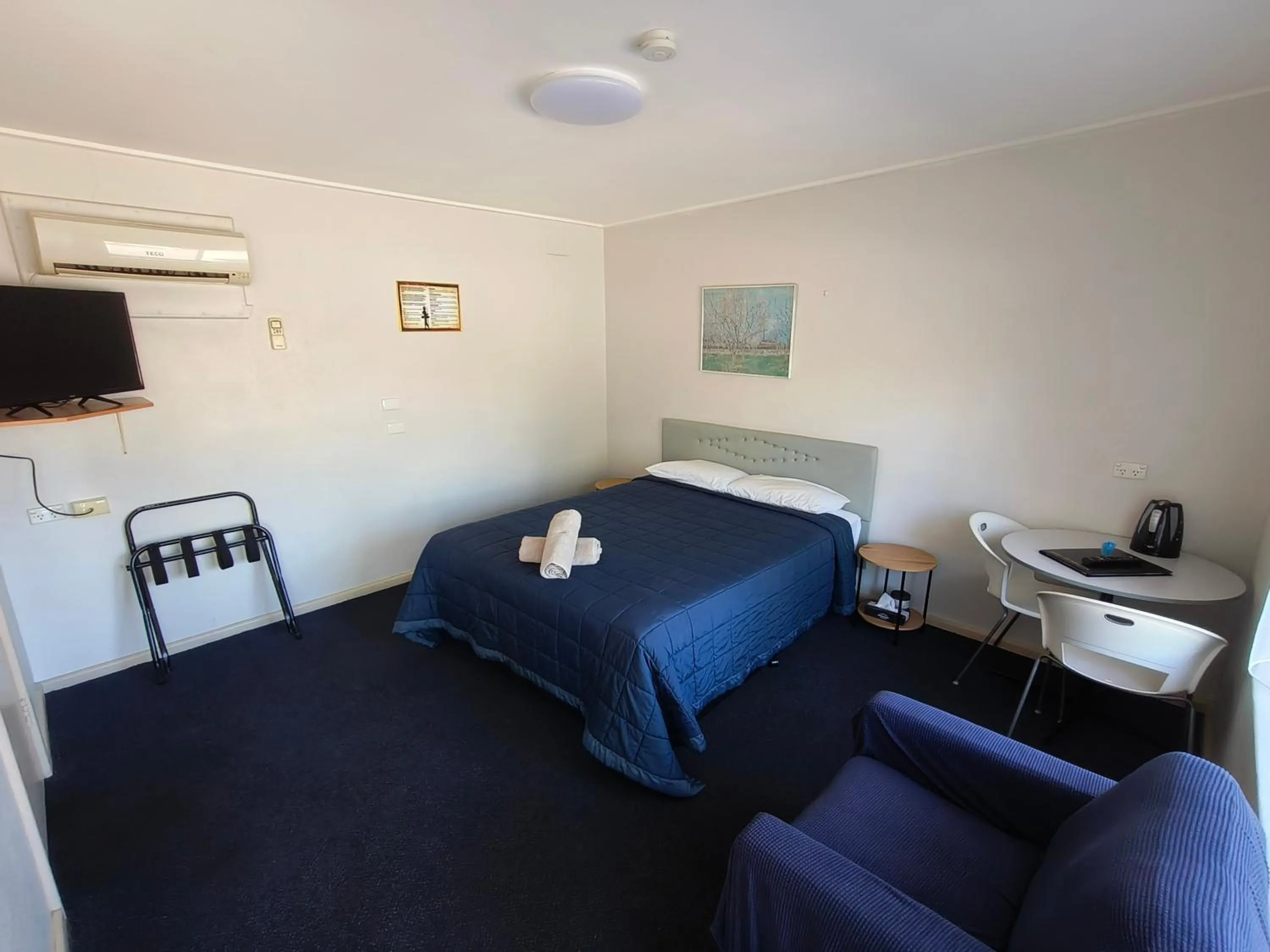 Bed in Red Chief Motel