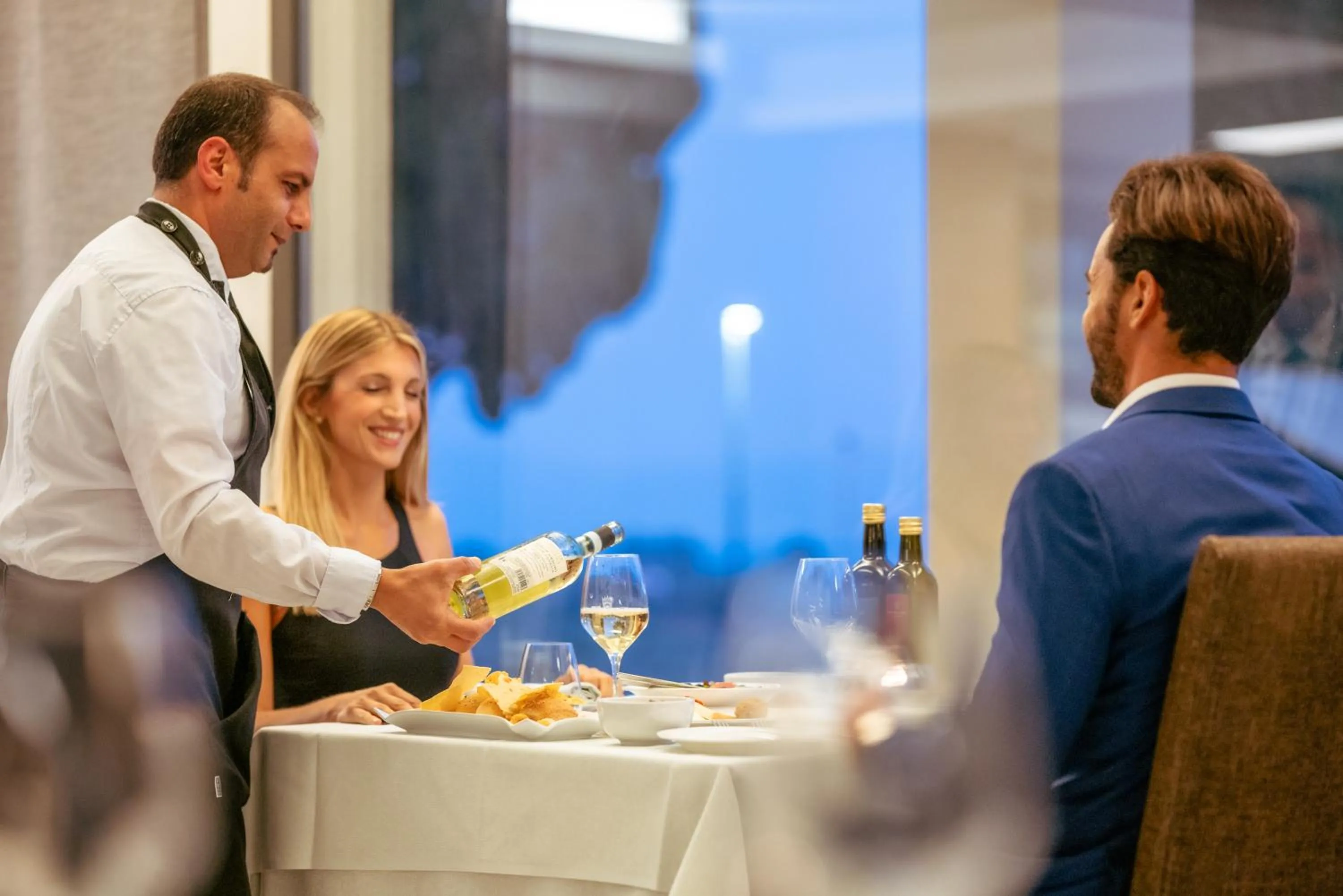 Restaurant/places to eat in Villa Luisa Resort & Luxury Apartments