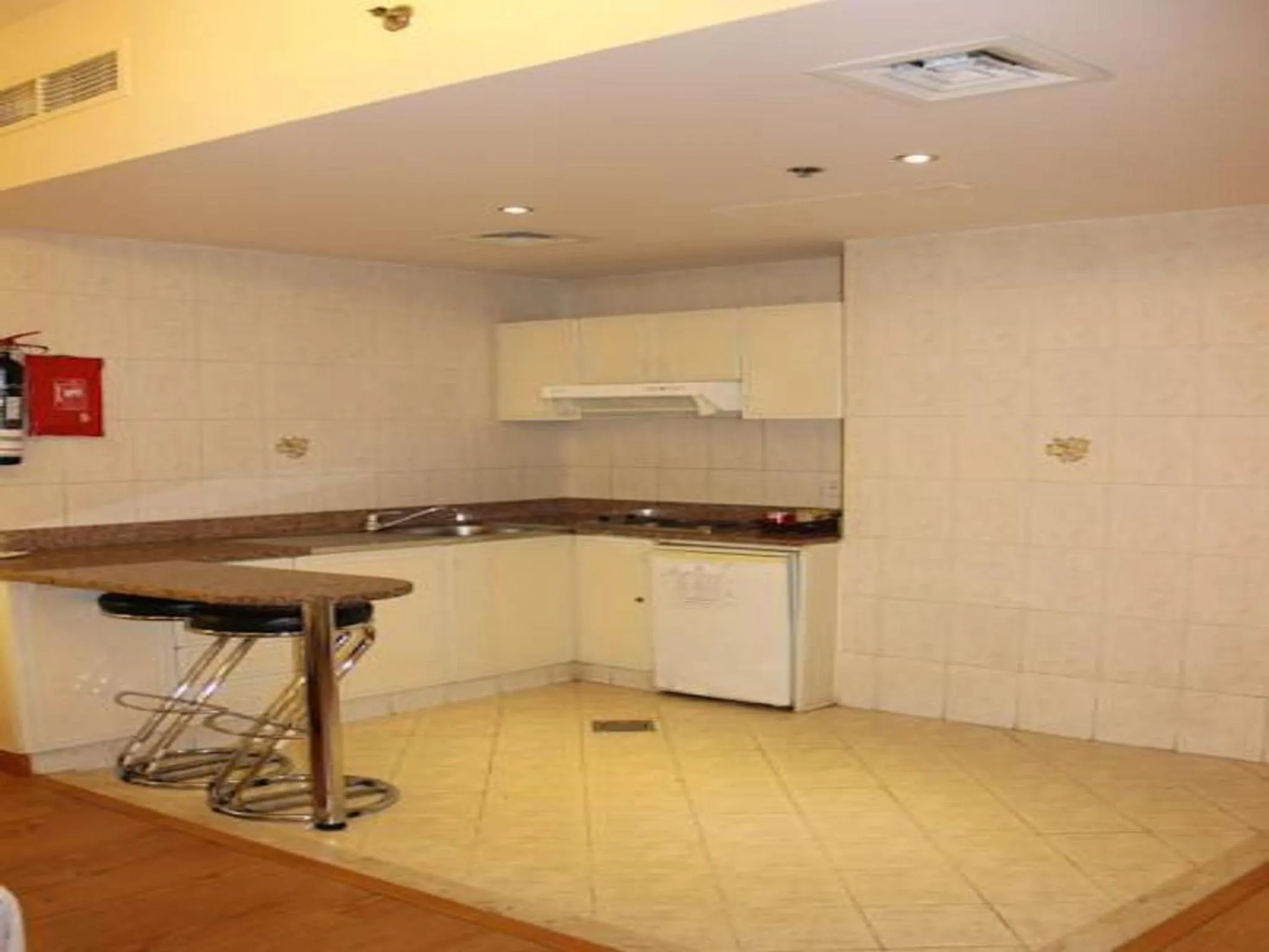 Kitchen or kitchenette in Florida City Hotel Apartments (Previously Flora Hotel Apartments)