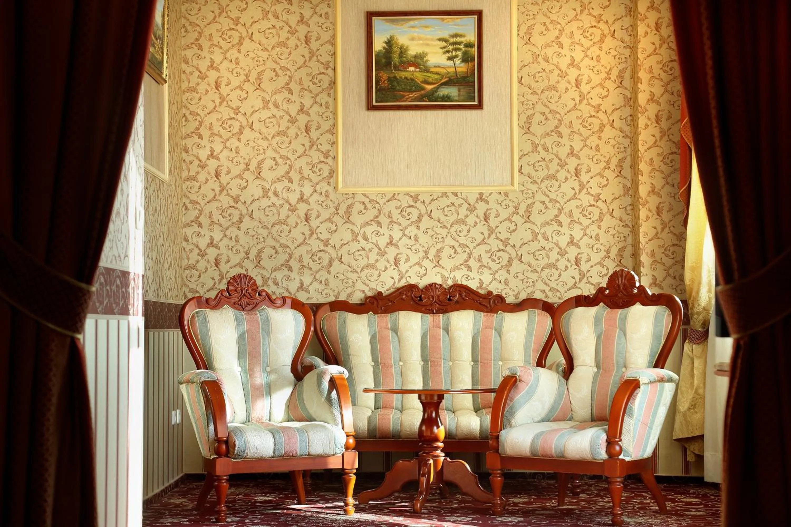 Seating area in Hotel Anna Palace