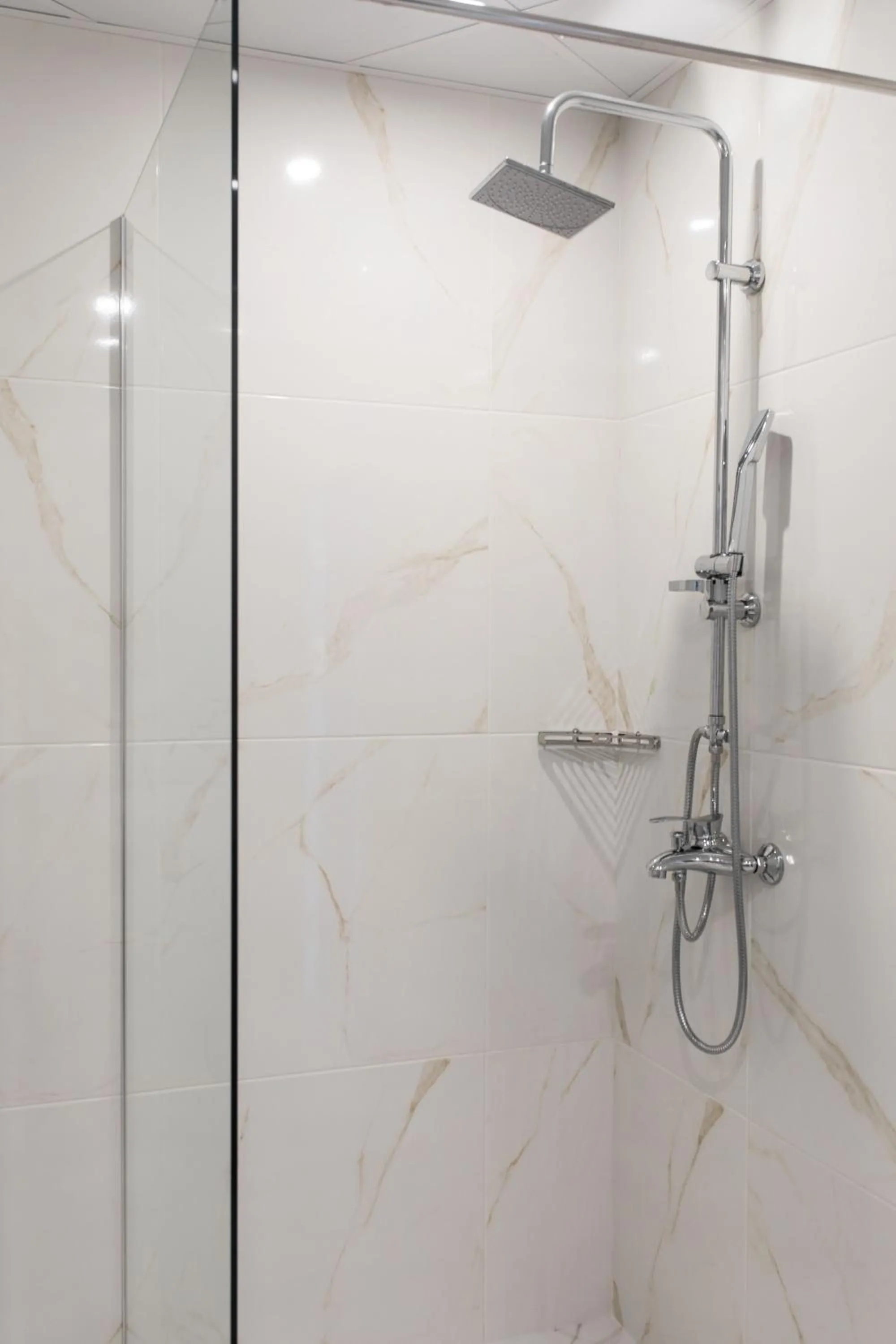 Shower in Hotel Anna Palace