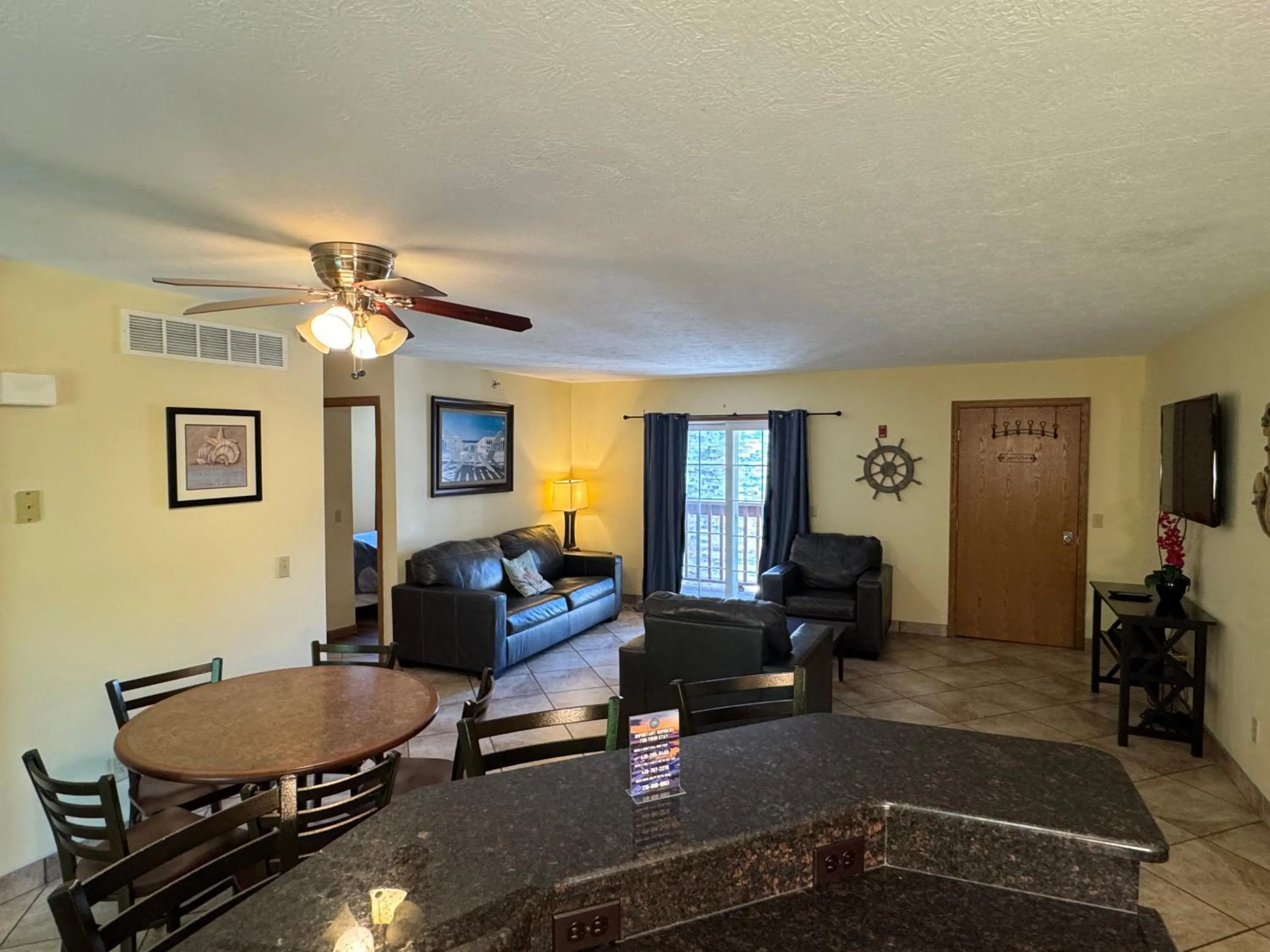 Put-in-Bay Poolview Condo #5