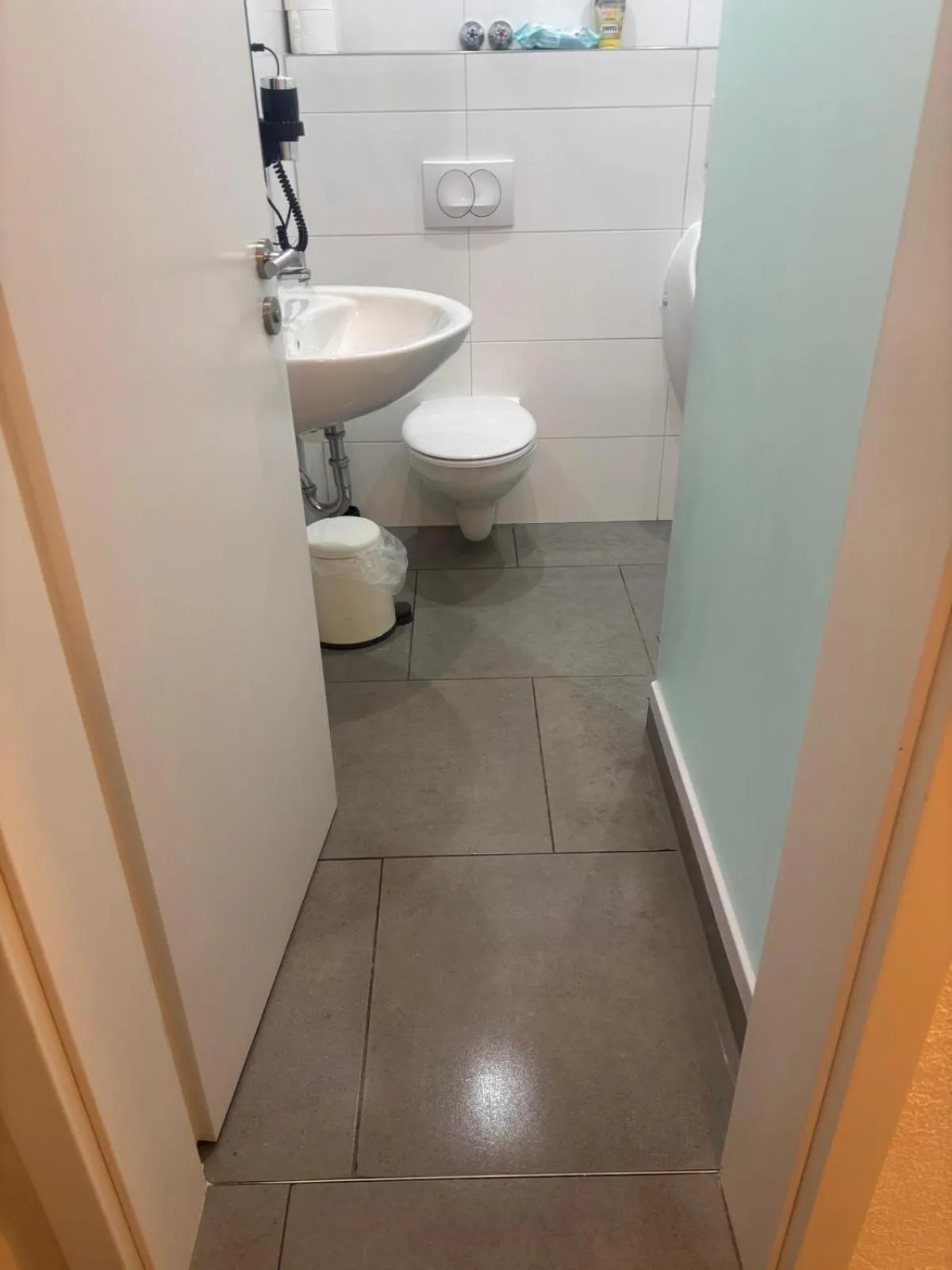 Toilet in GZ Hostel Bonn