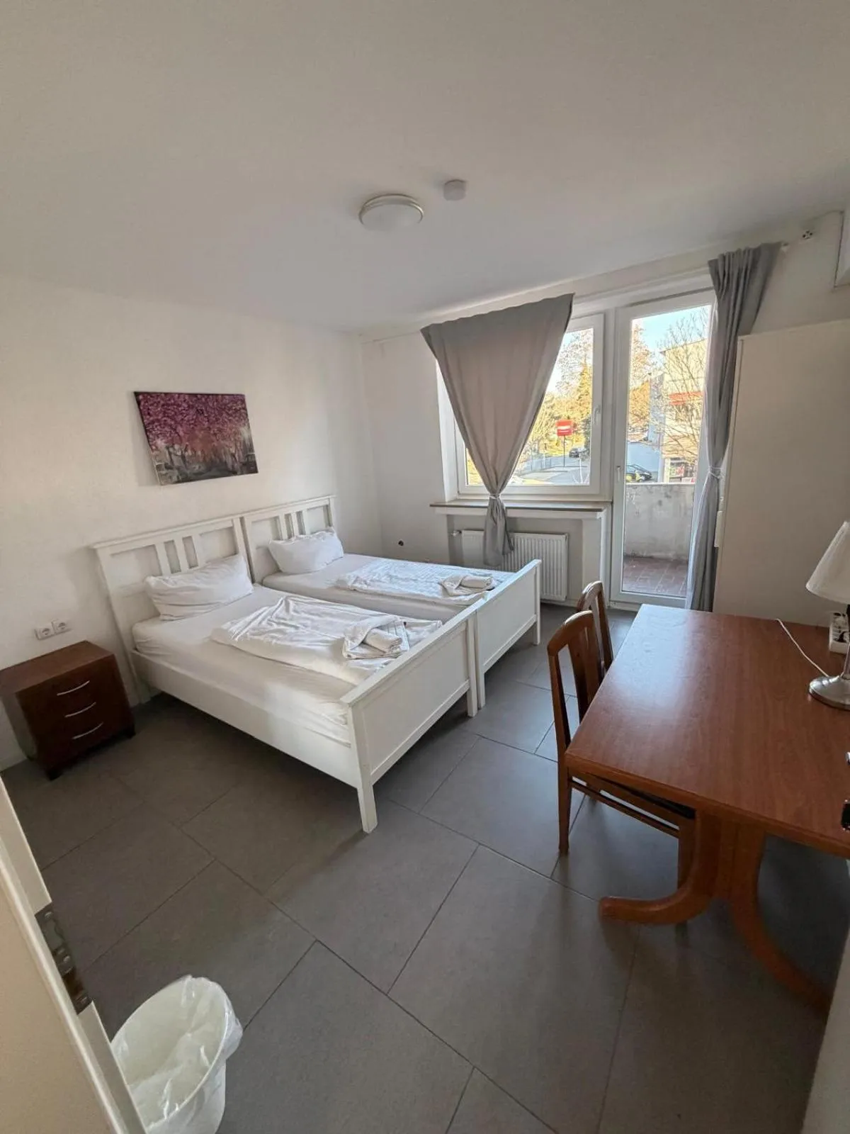 Photo of the whole room, Bed in GZ Hostel Bonn