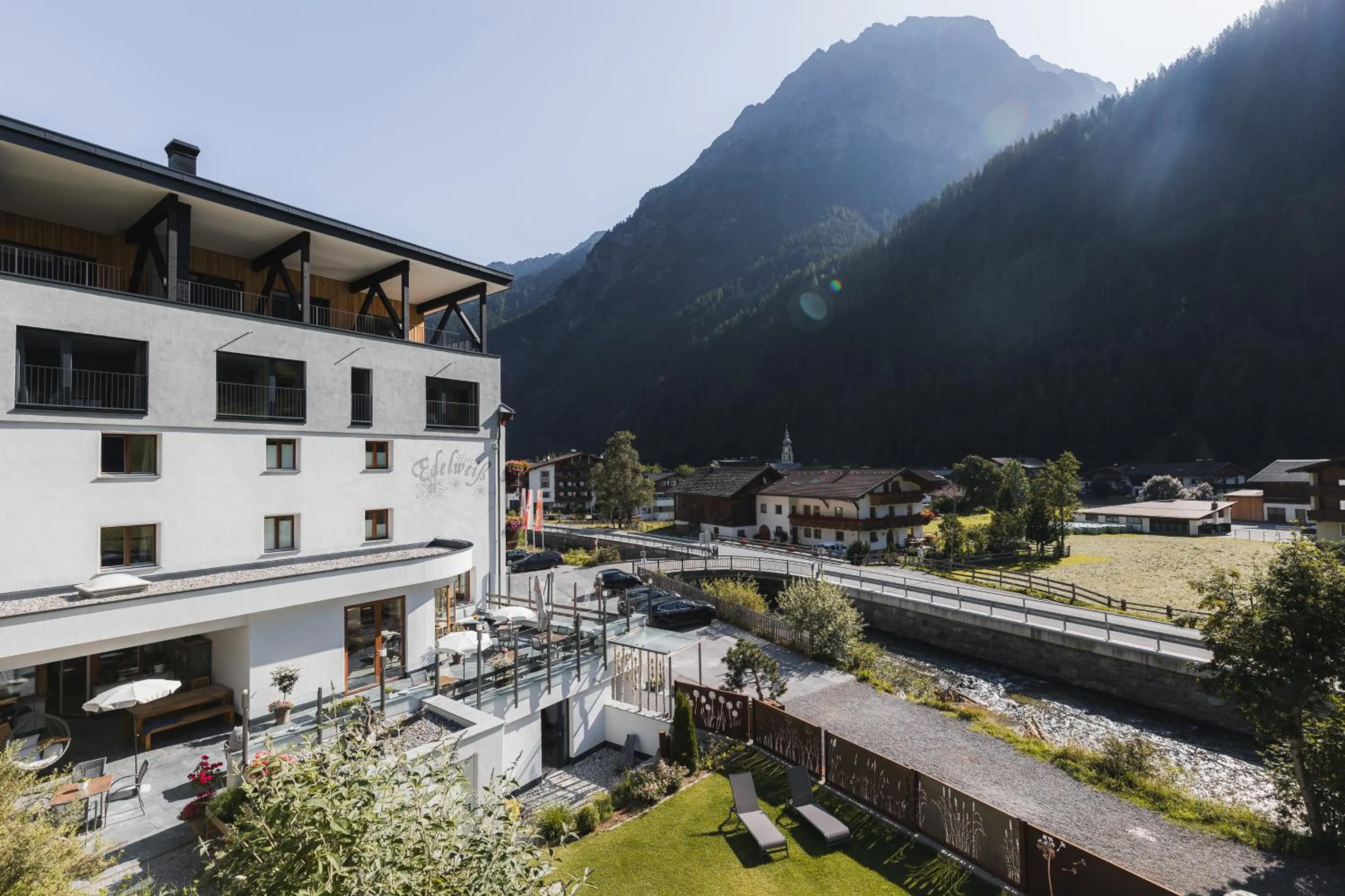 Property building in Hotel Edelweiss