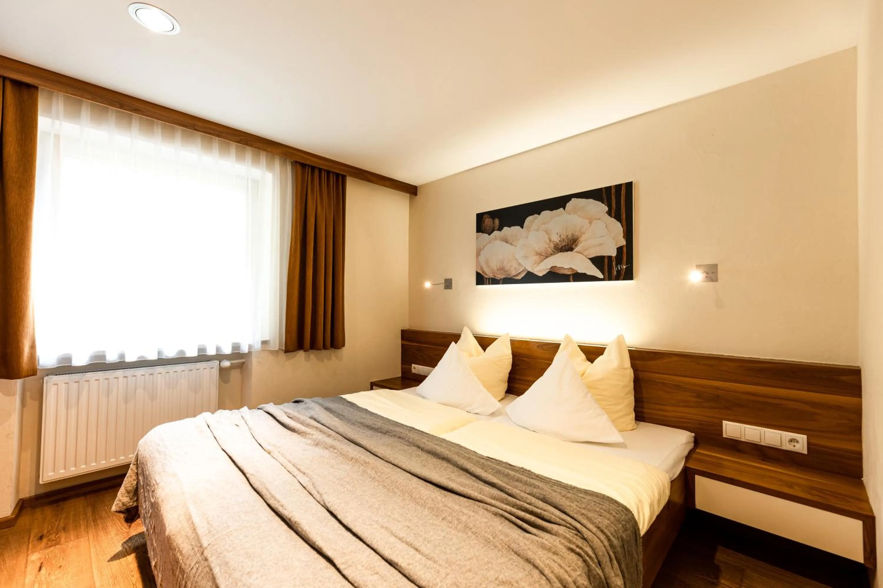 Bed in Hotel Edelweiss