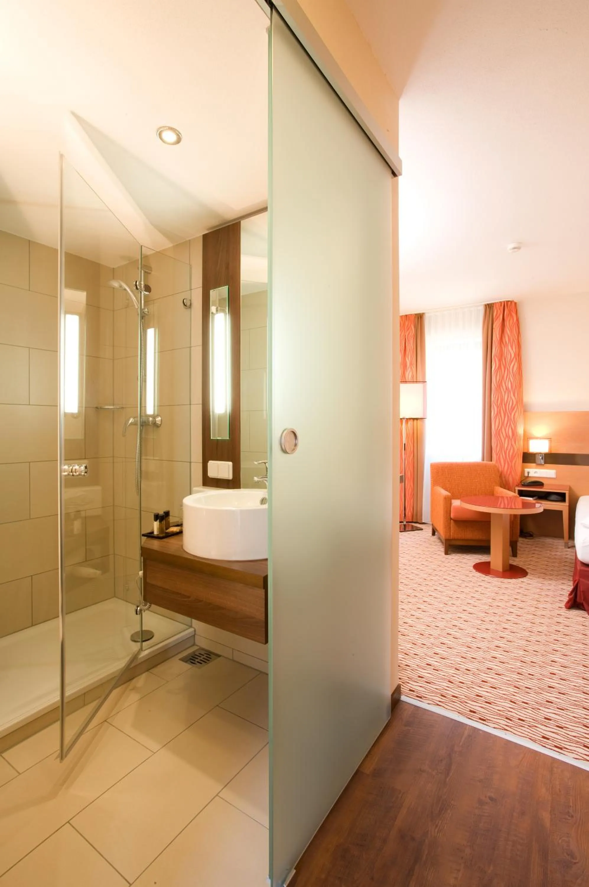 Day, Bed in TaunusTagungsHotel