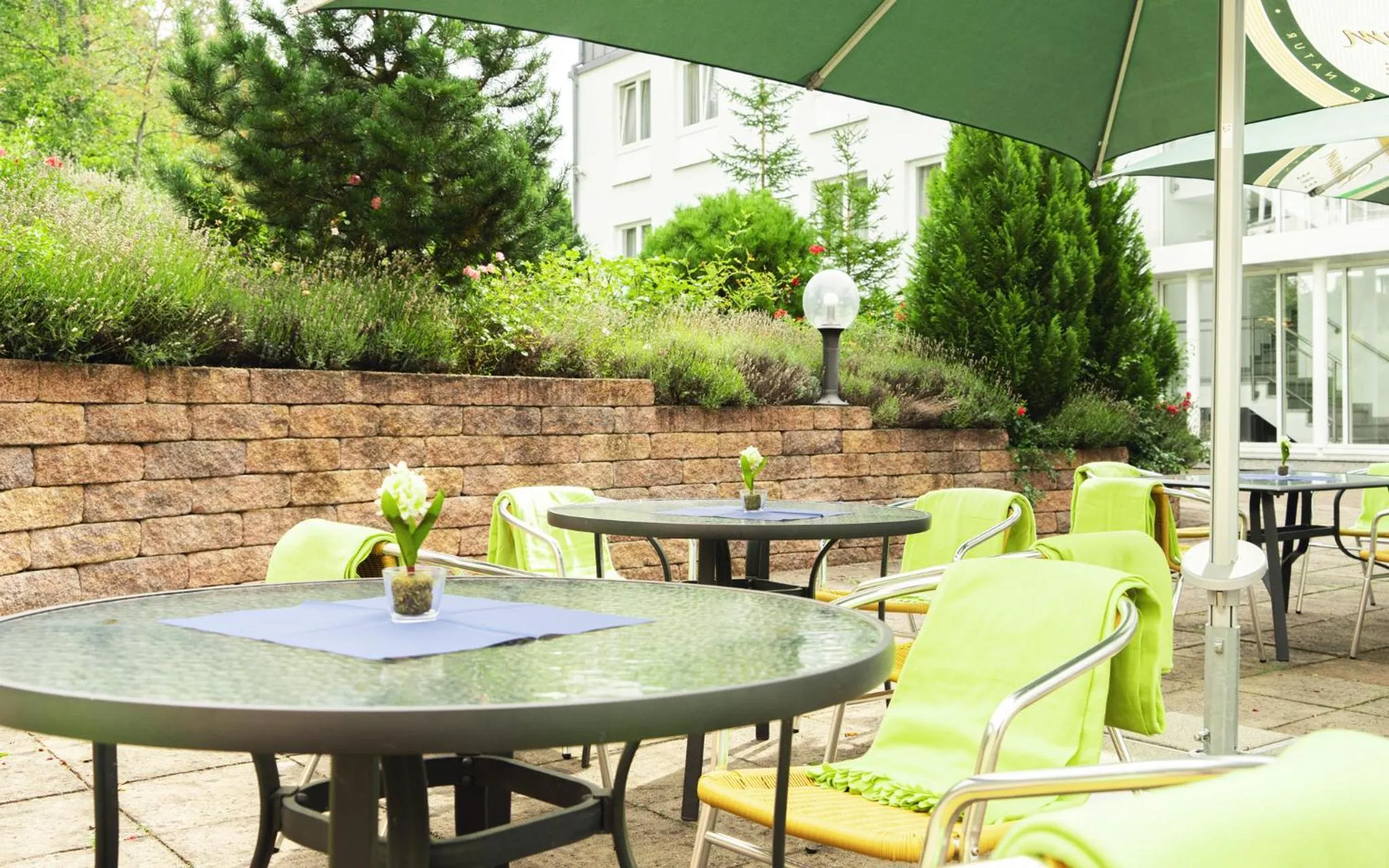 Patio in TaunusTagungsHotel