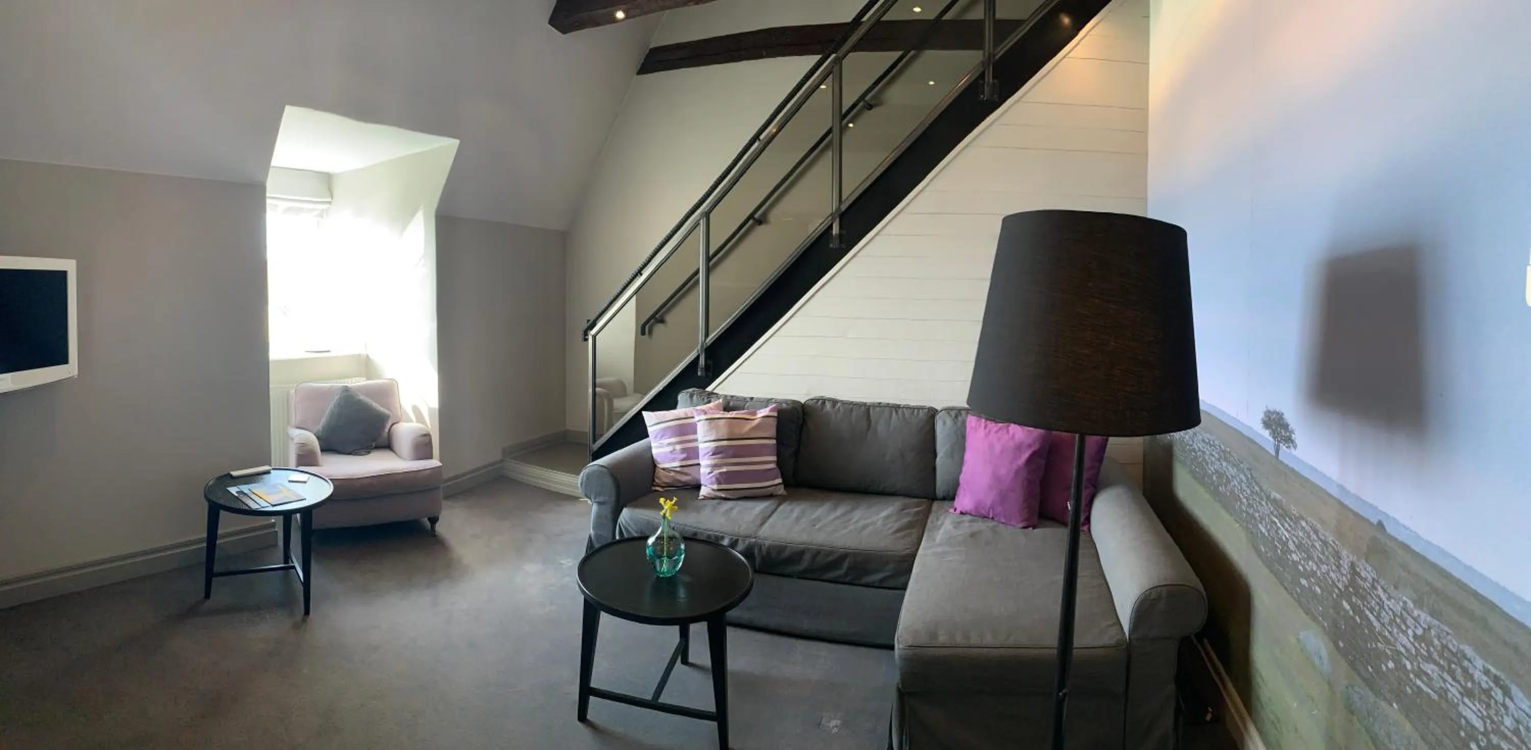 Seating area in Halltorps Gästgiveri