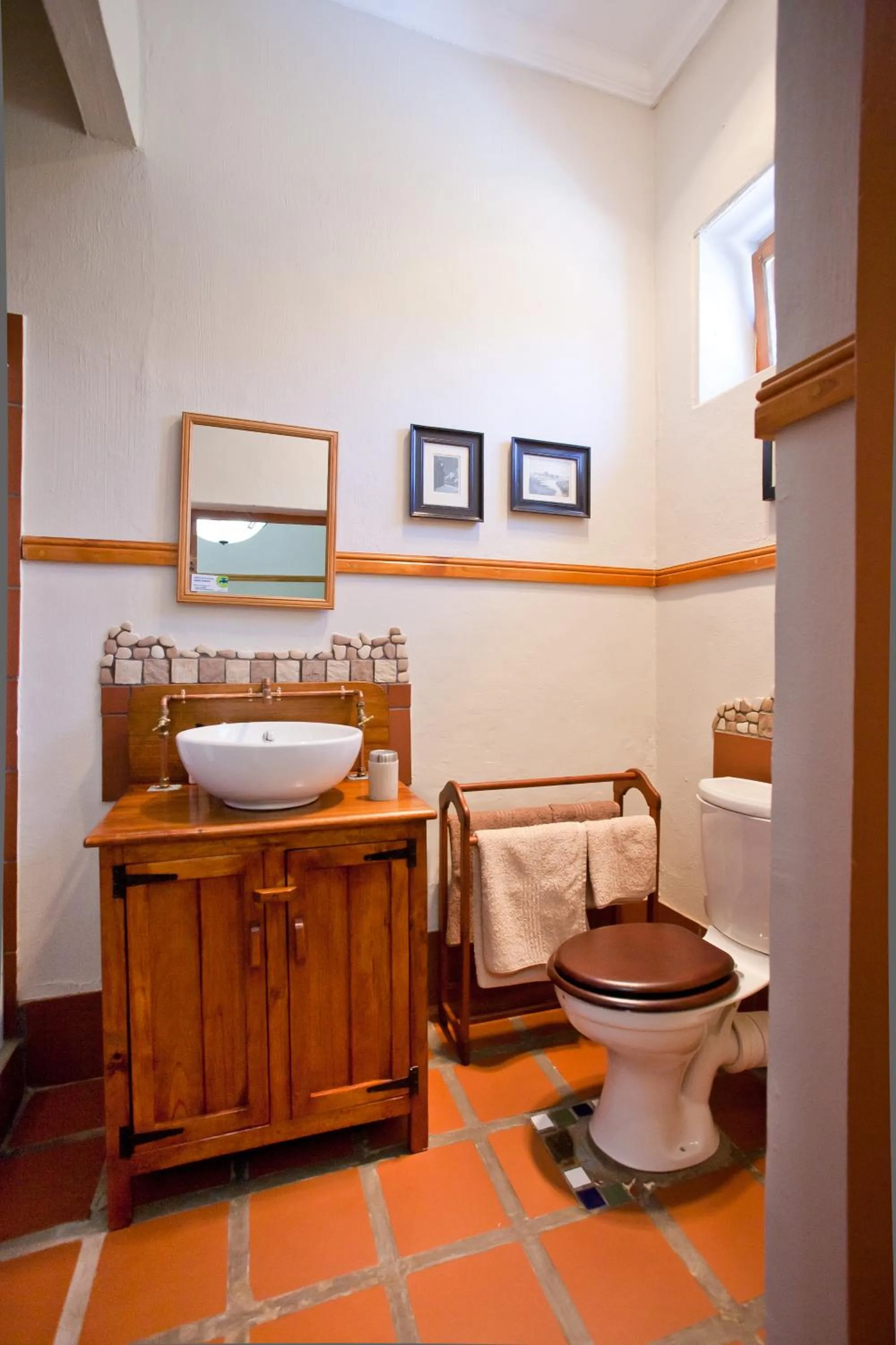 Bathroom in Oakdene Guest House