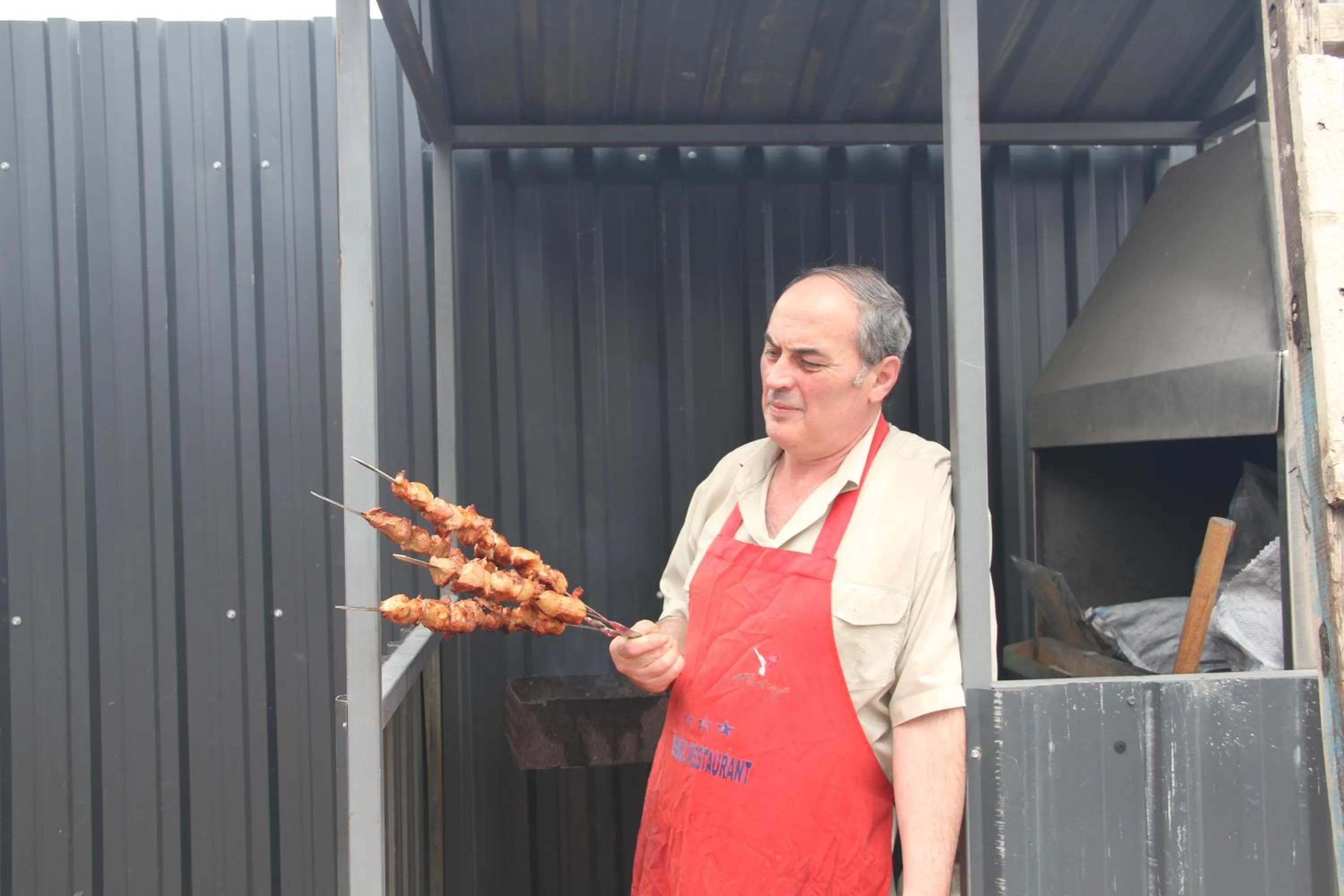 BBQ facilities in Hotel 725