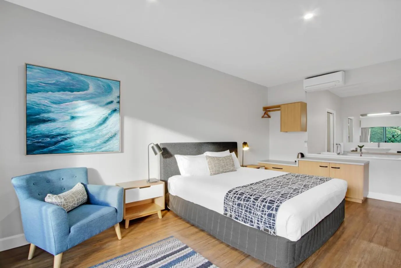 Bedroom, Bed in Bellevue On The Lakes