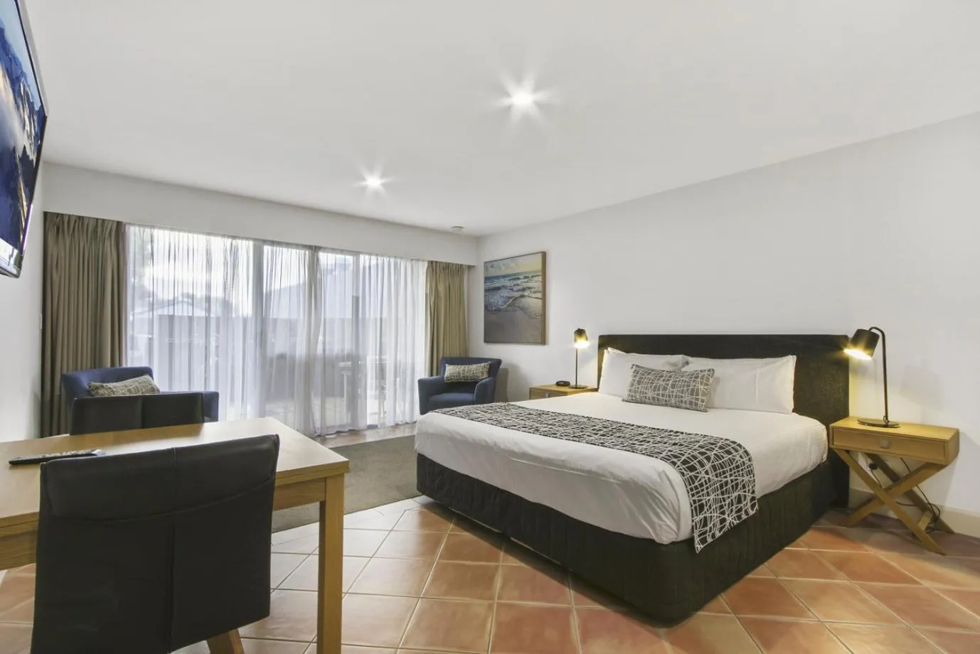 Bedroom, Bed in Bellevue On The Lakes