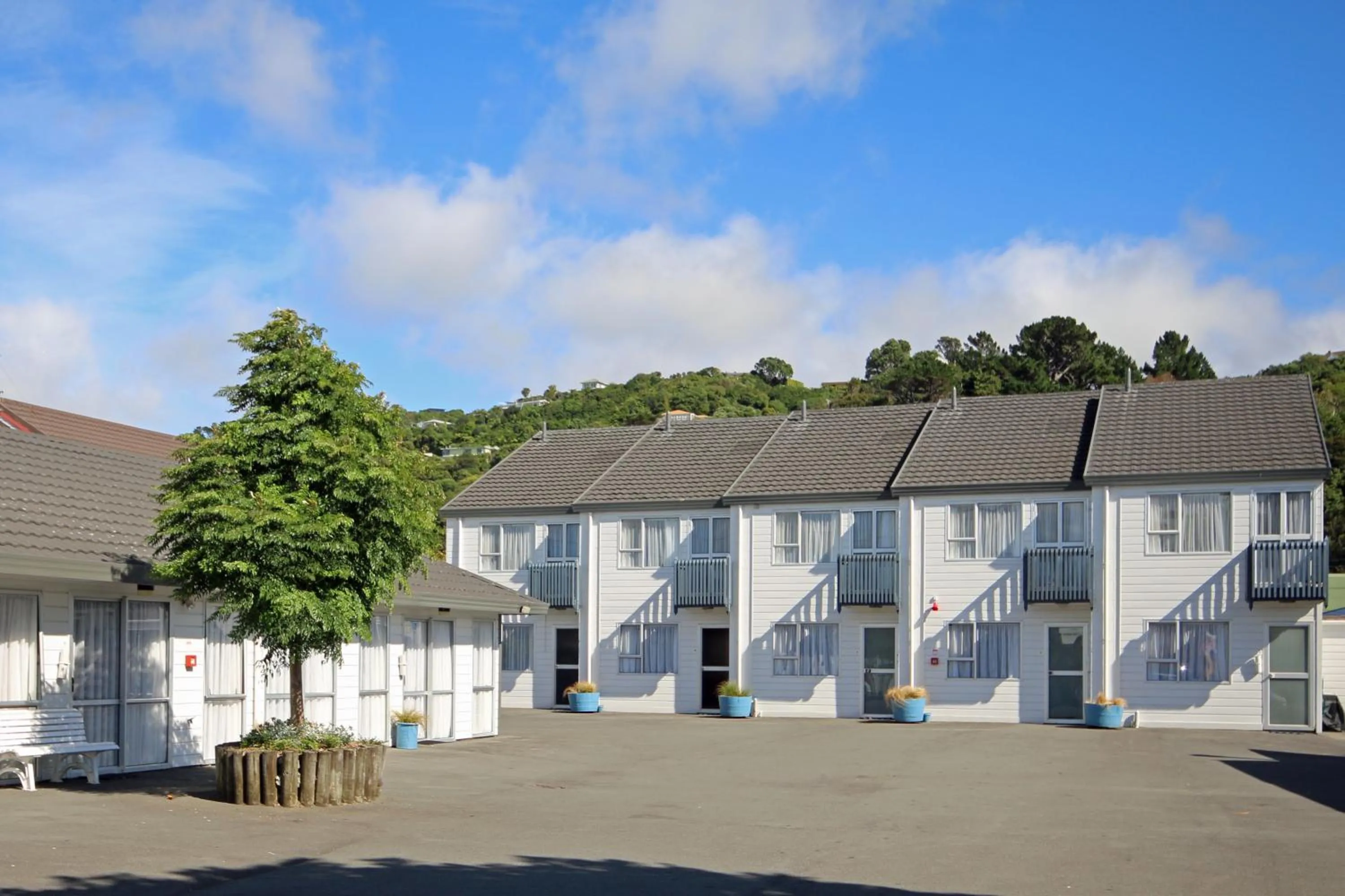Area and facilities in Midway Pacifica Lodge