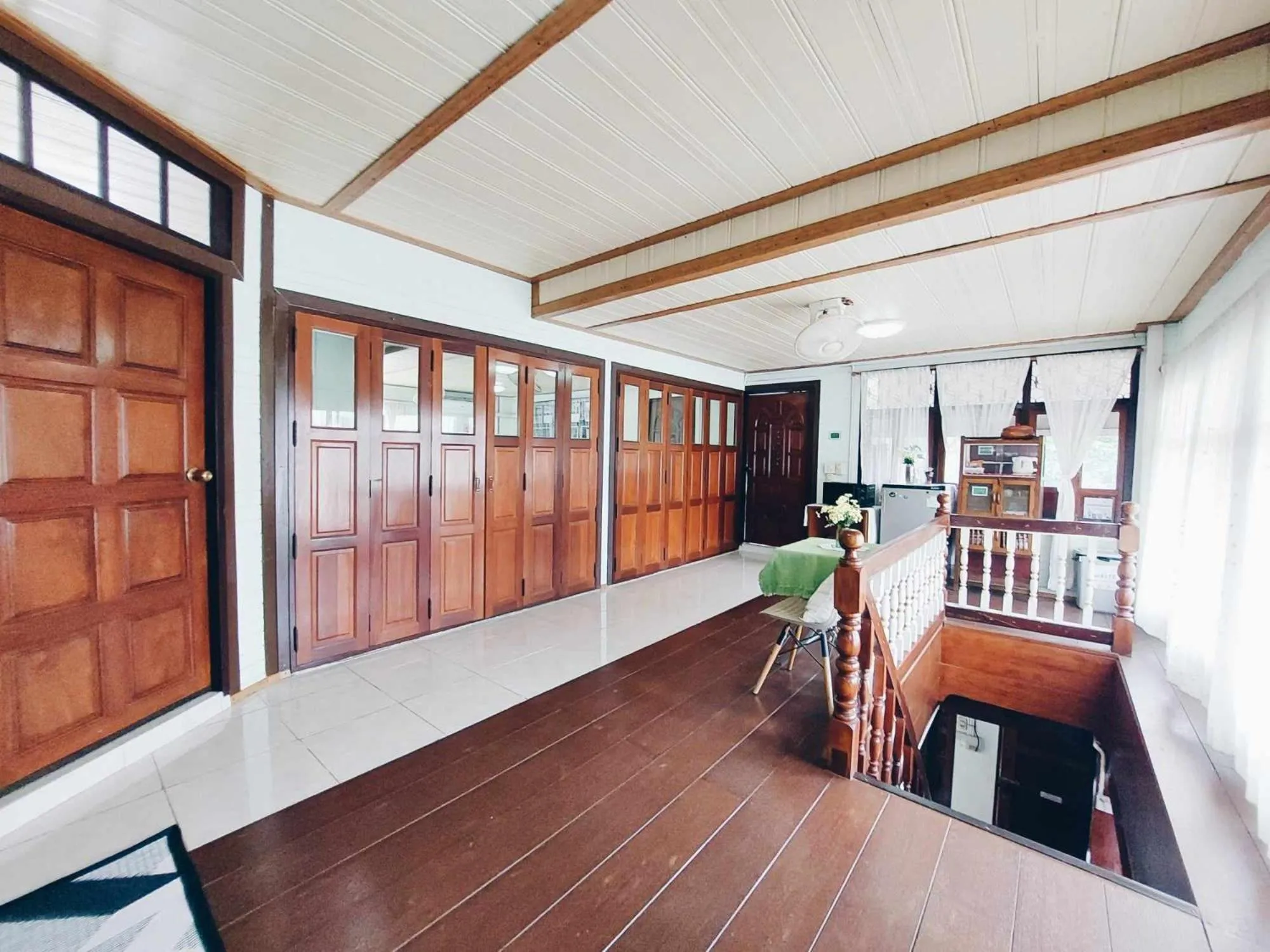 Seating area in Green Riverside Homestay