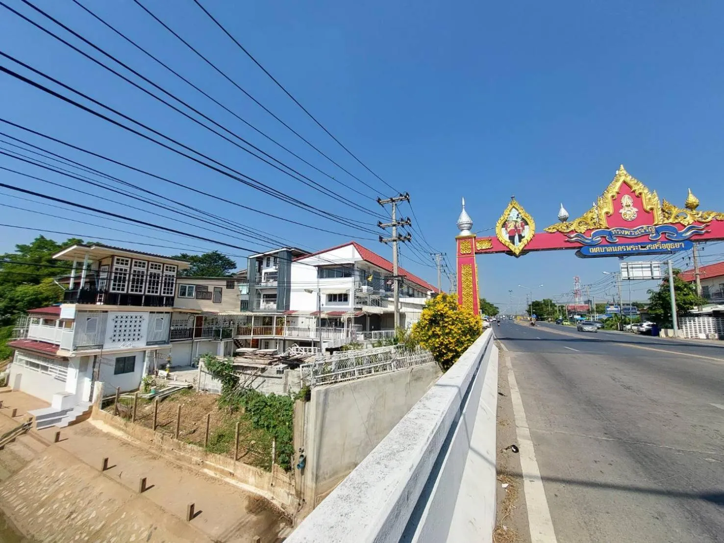 Day in Green Riverside Homestay