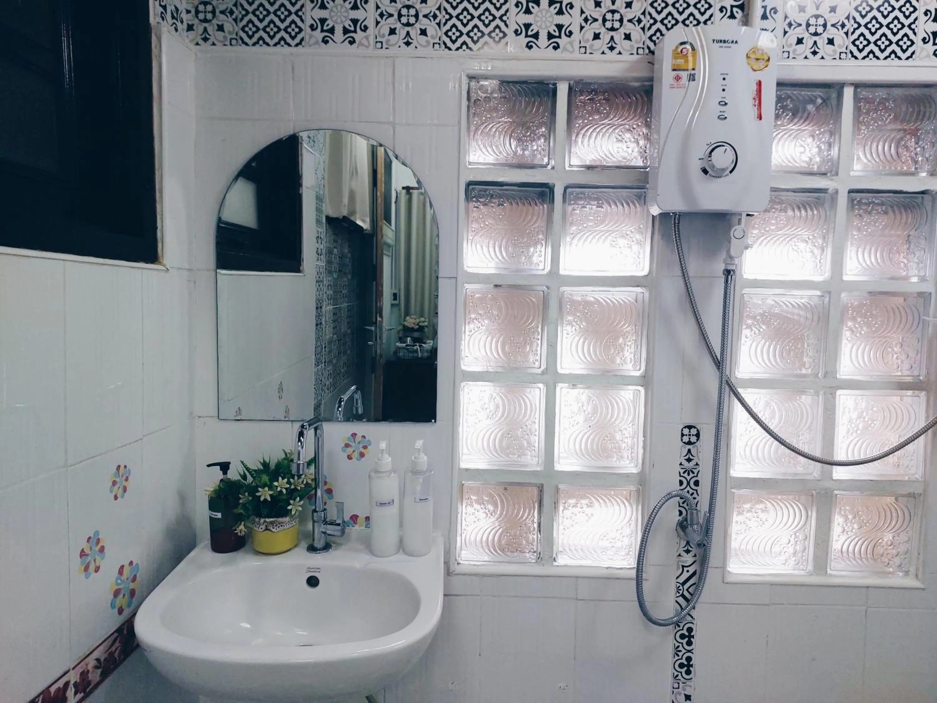 Toilet in Green Riverside Homestay