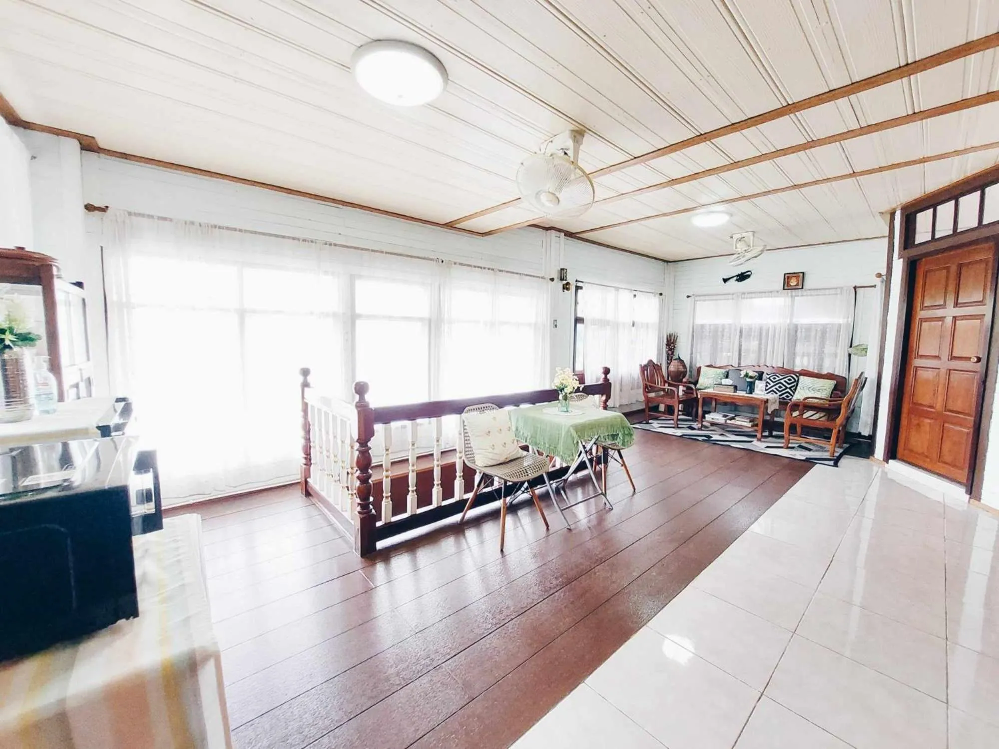 Living room in Green Riverside Homestay