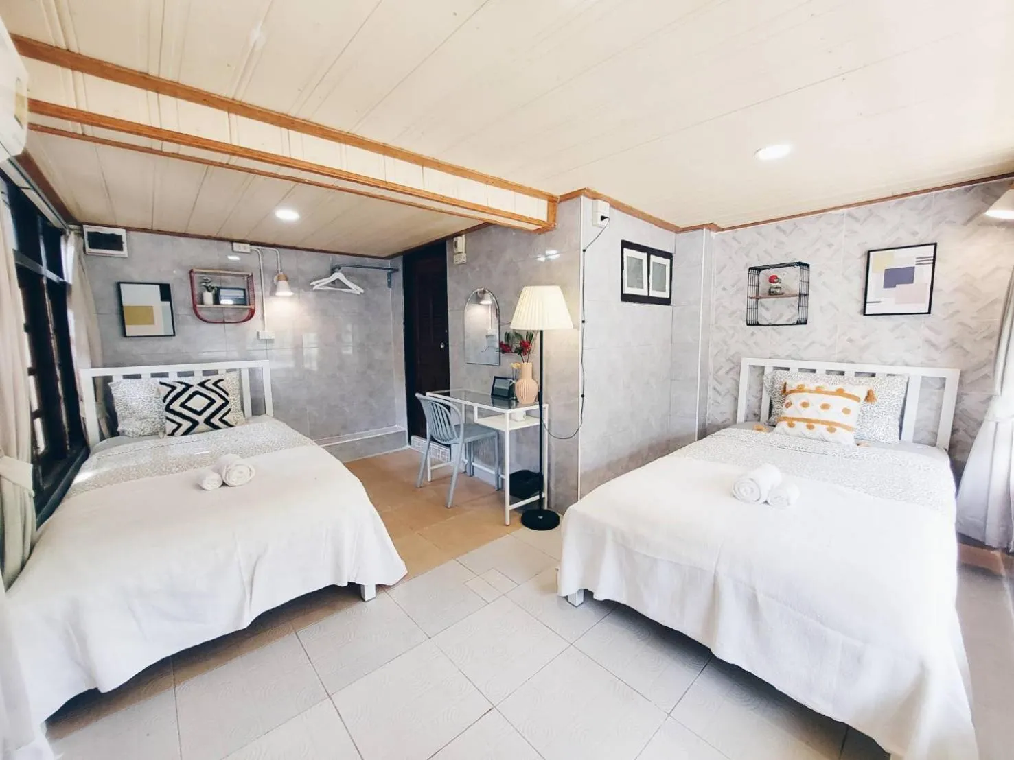 Bed in Green Riverside Homestay