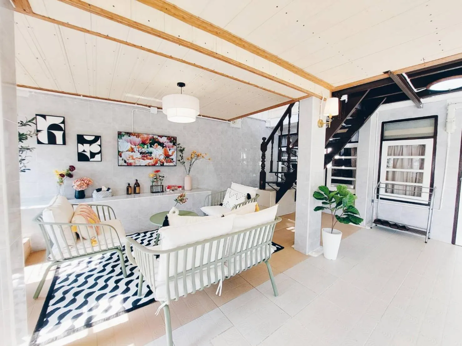 Living room in Green Riverside Homestay