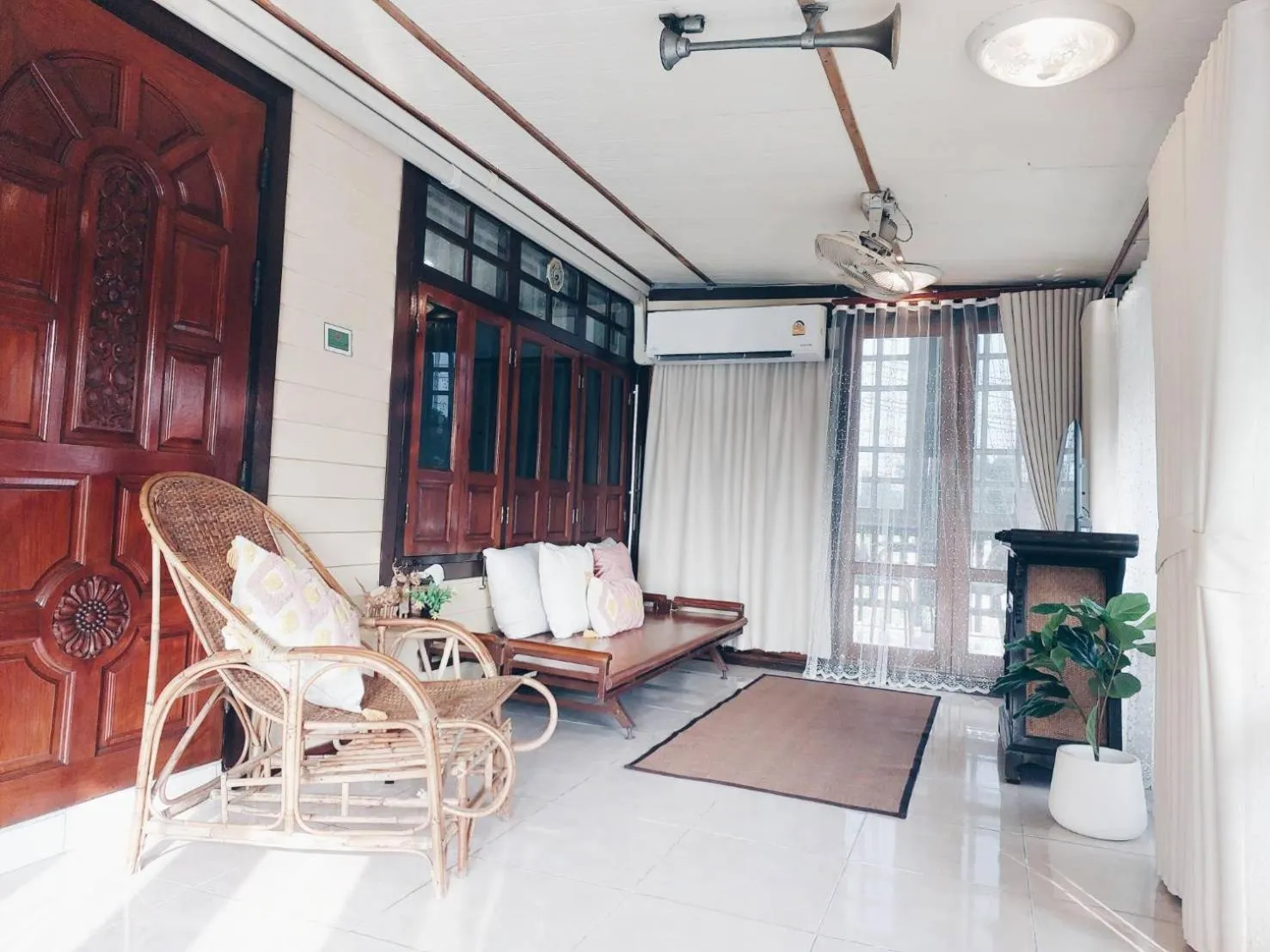 Living room in Green Riverside Homestay