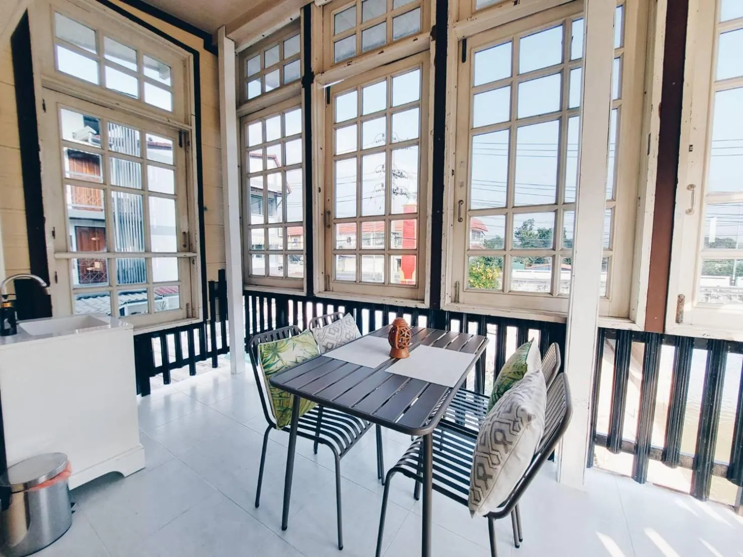 Patio in Green Riverside Homestay