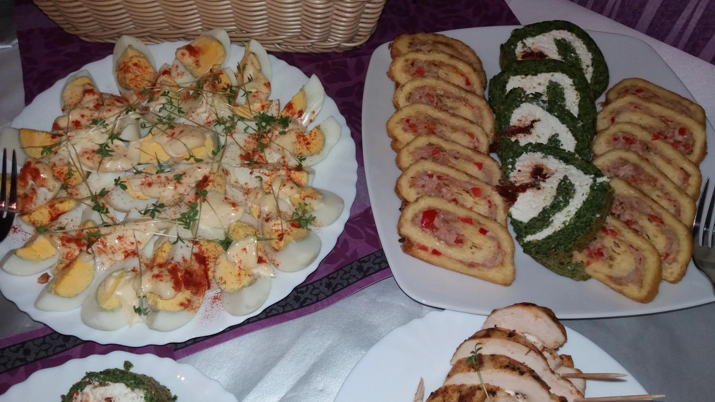 Buffet breakfast in SCSK Pół Ławy