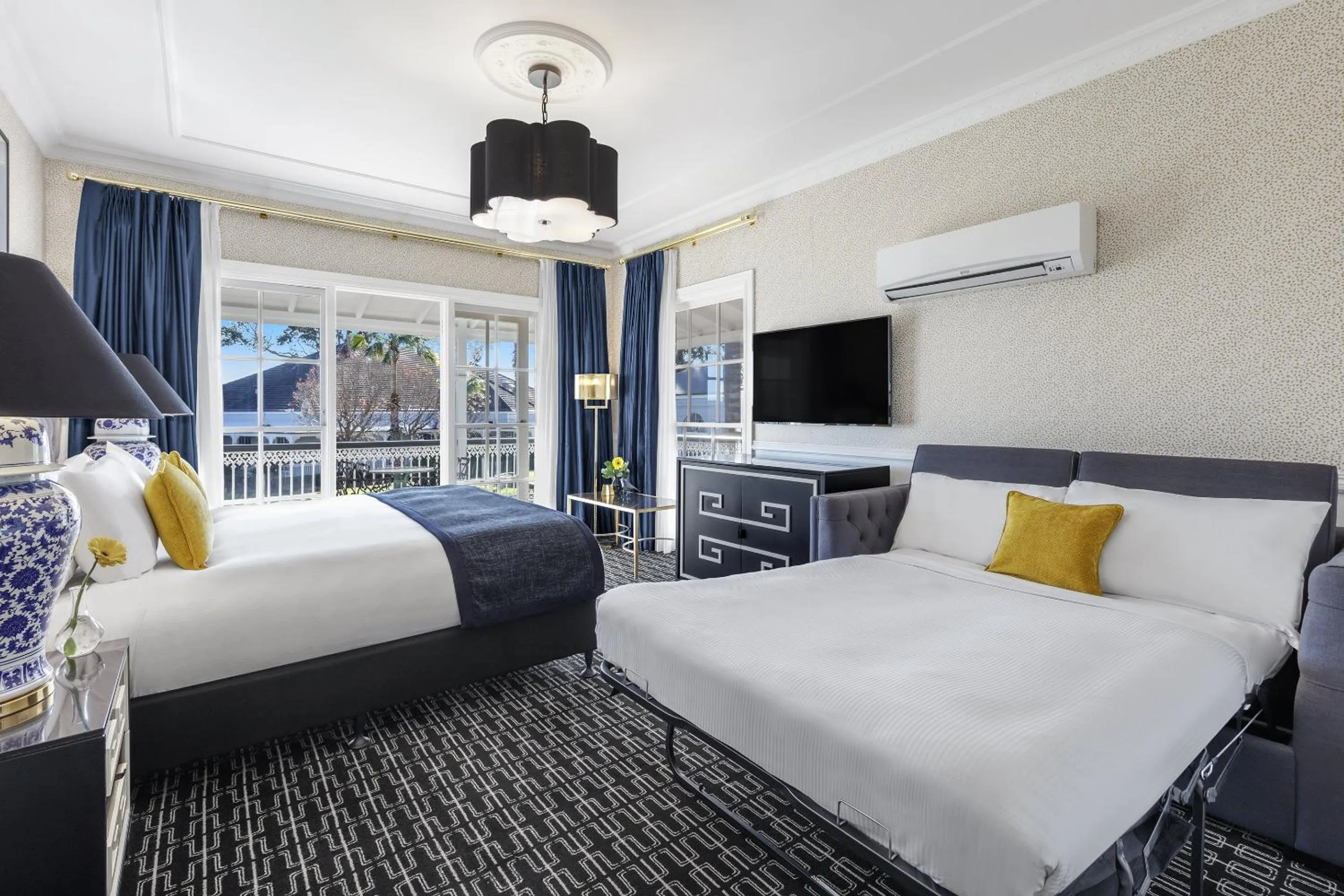 Photo of the whole room, Bed in voco® Kirkton Park Hunter Valley by IHG