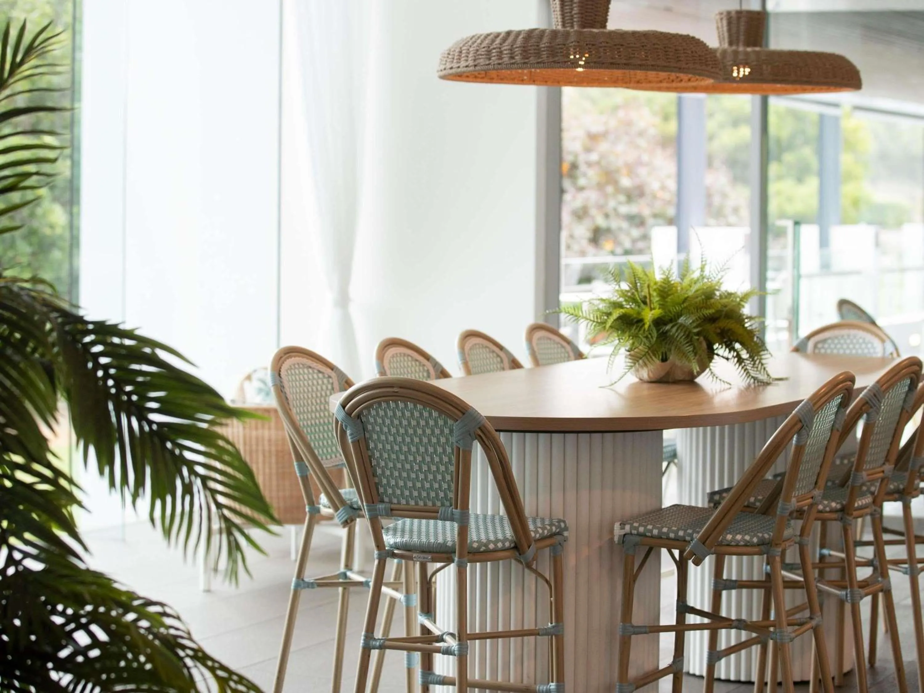 Lounge or bar in Pullman Magenta Shores Resort