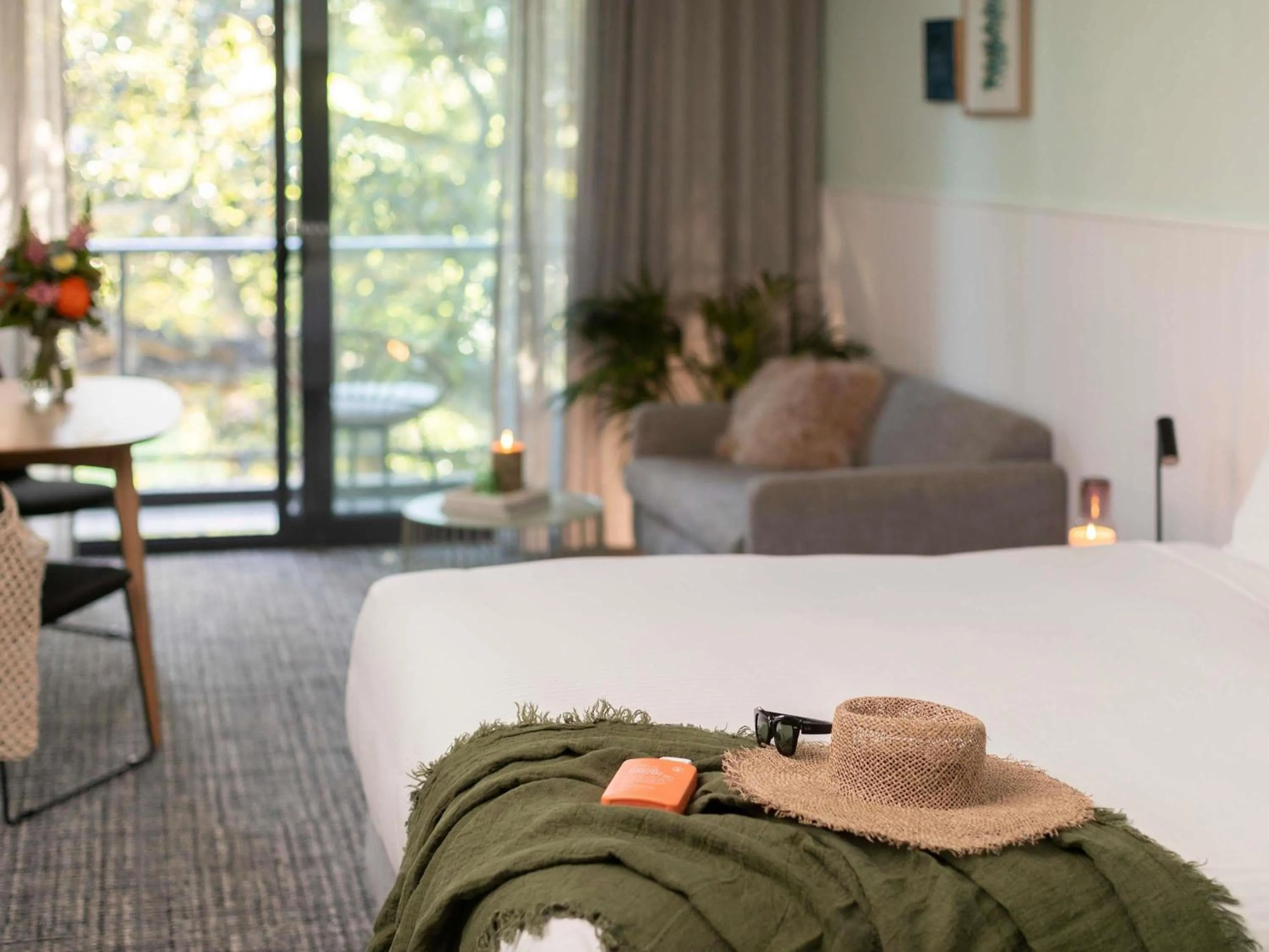 Bedroom, Bed in The Sebel Kiama