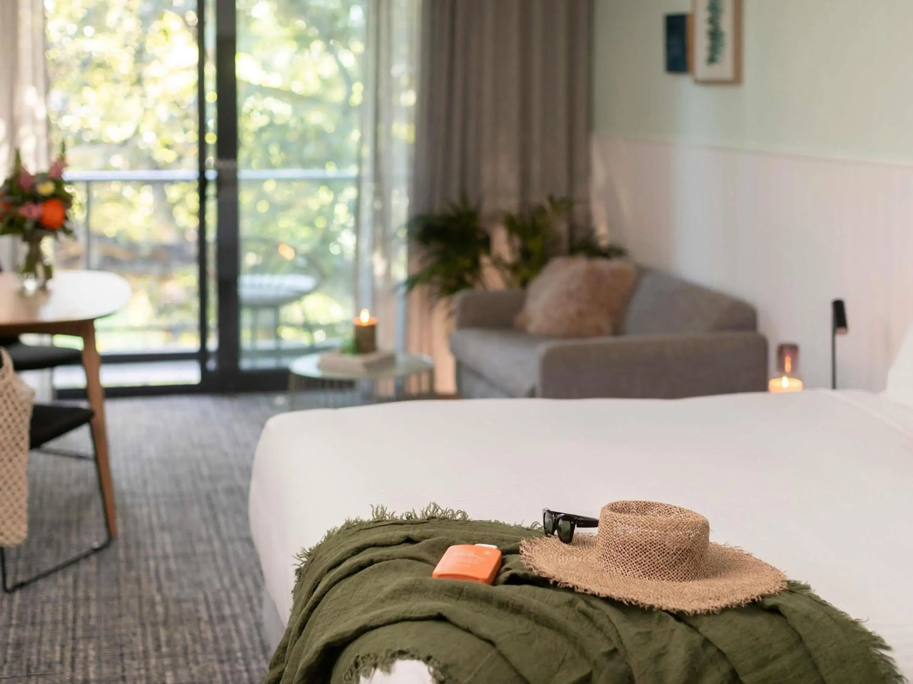 Superior King or Twin Room with Balcony - single occupancy in The Sebel Kiama Superior King or Twin Room with Balcony - single occupancy in The Sebel Kiama