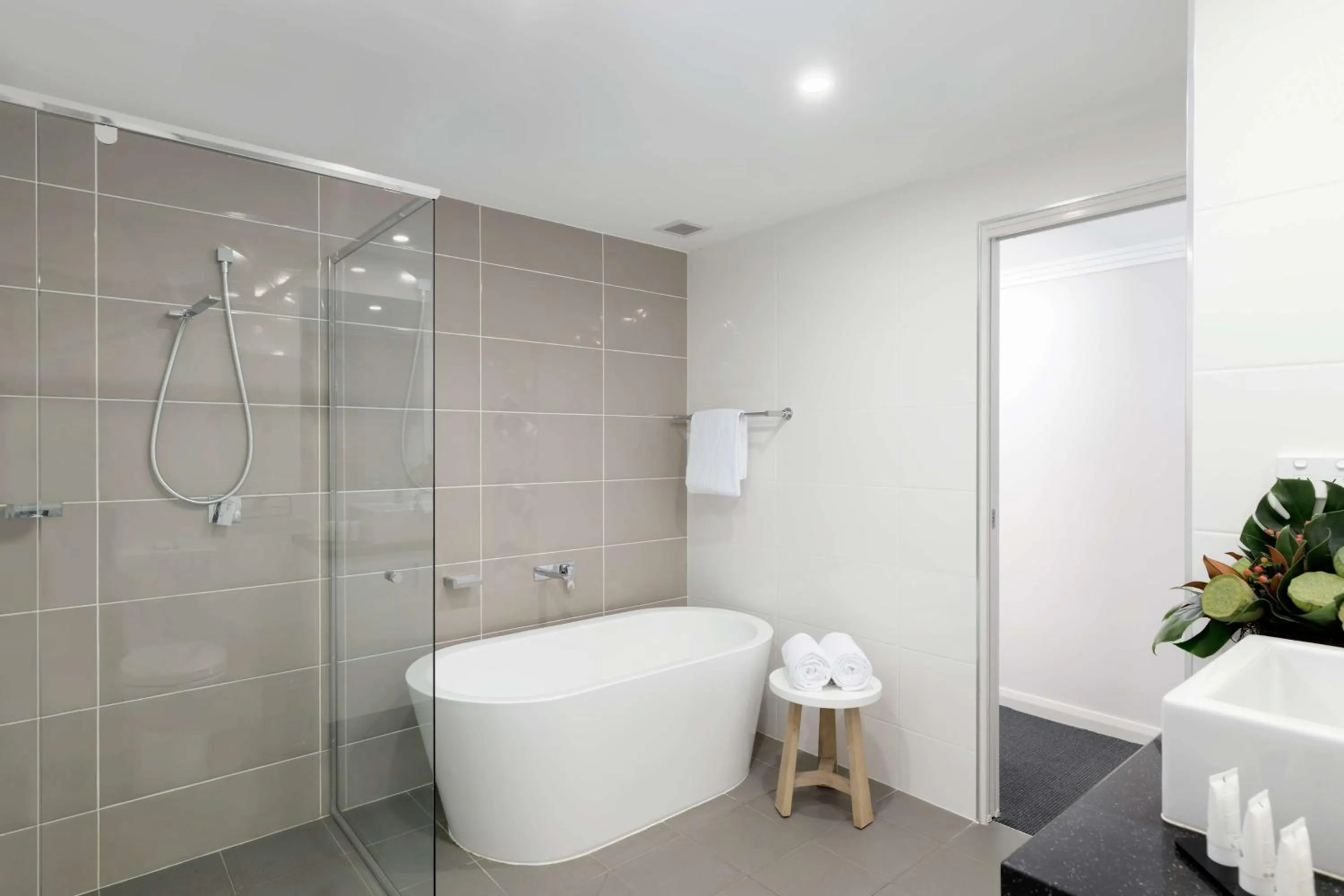 Bathroom in Rydges Mount Panorama Bathurst