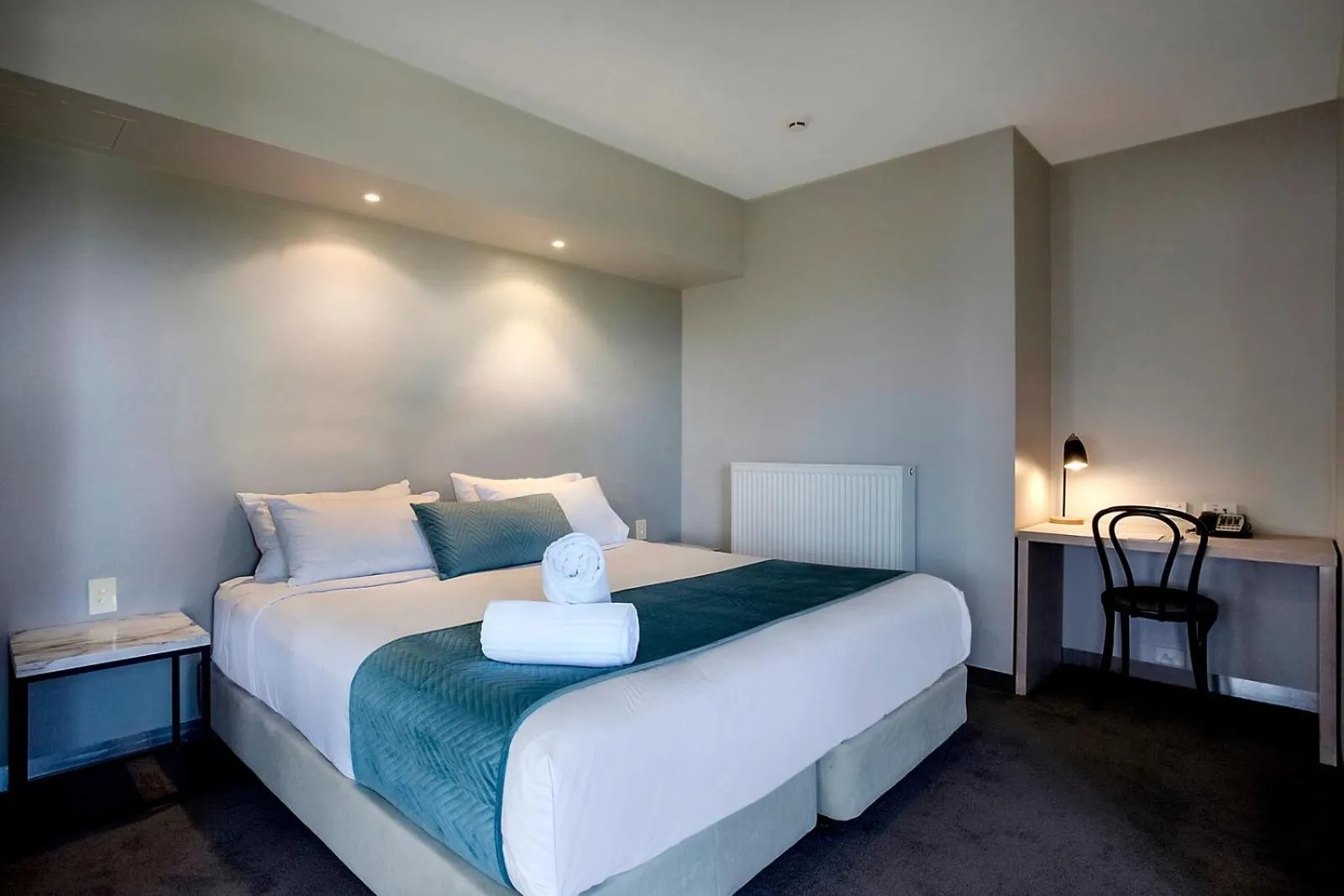 Superior Suite with Spa Bath and Kitchenette in Deep Blue Hotel & Hot Springs